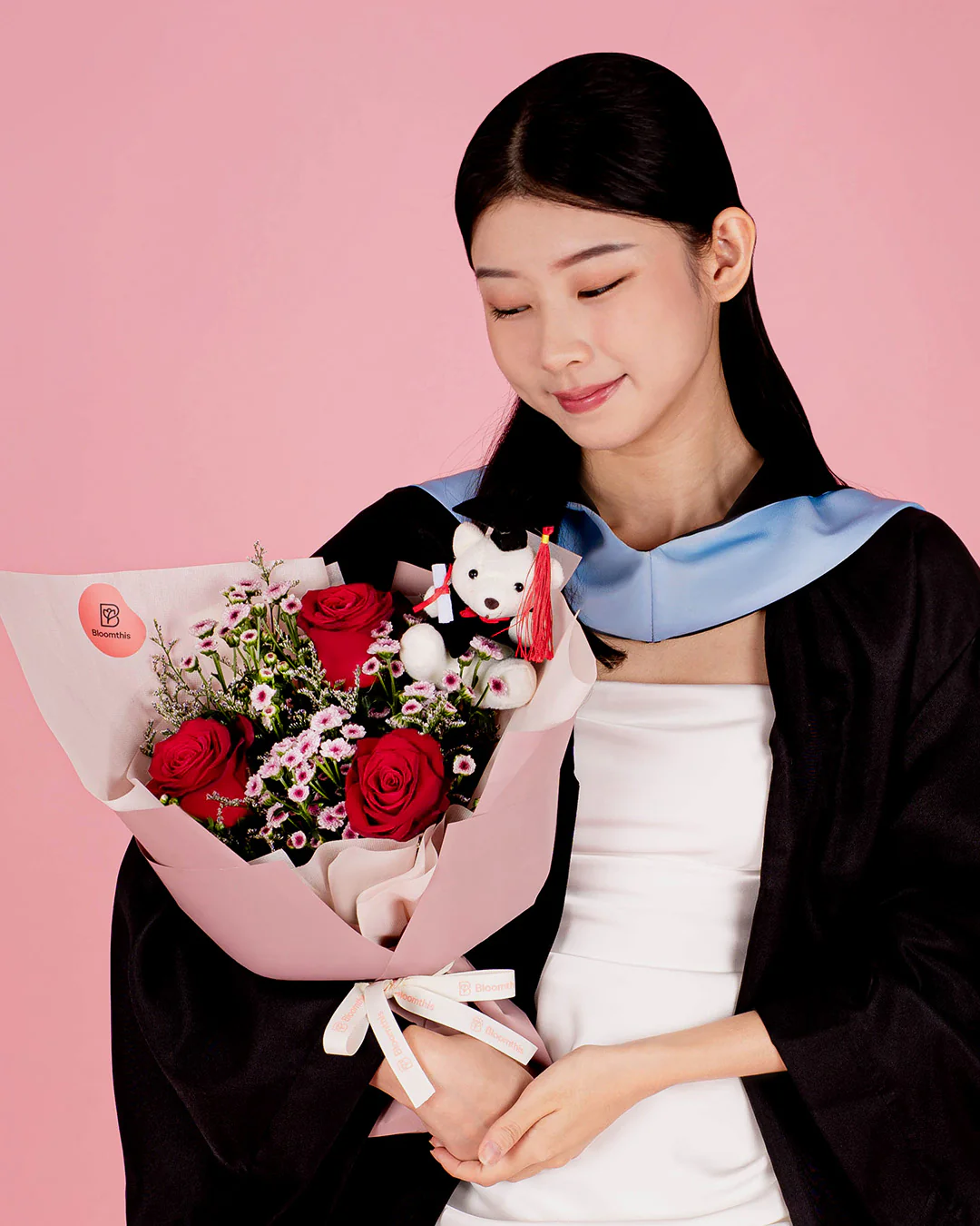 Alessi Red Rose Graduation Bear Bouquet - Image 2