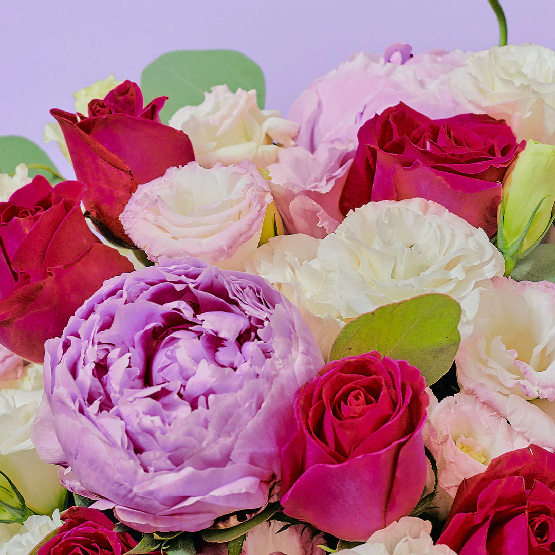 Alyssa Rose & Peony Flower Box - Image 5
