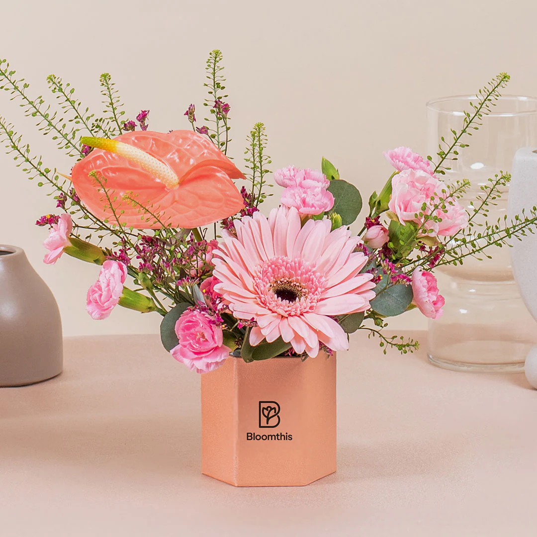 Ariel Gerbera Mini Flower Box - Image 3