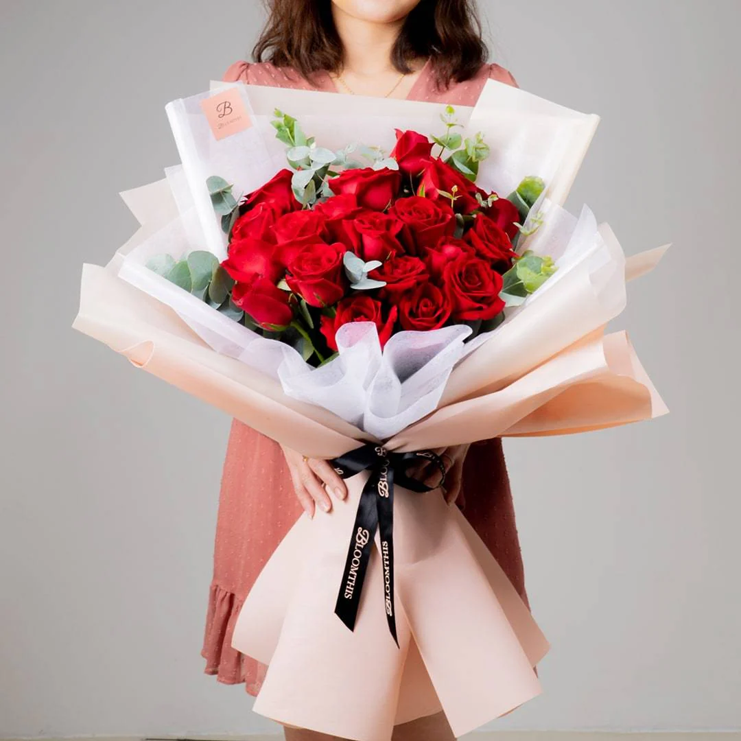 Ashley Red Rose Bouquet (MDV) - Image 4