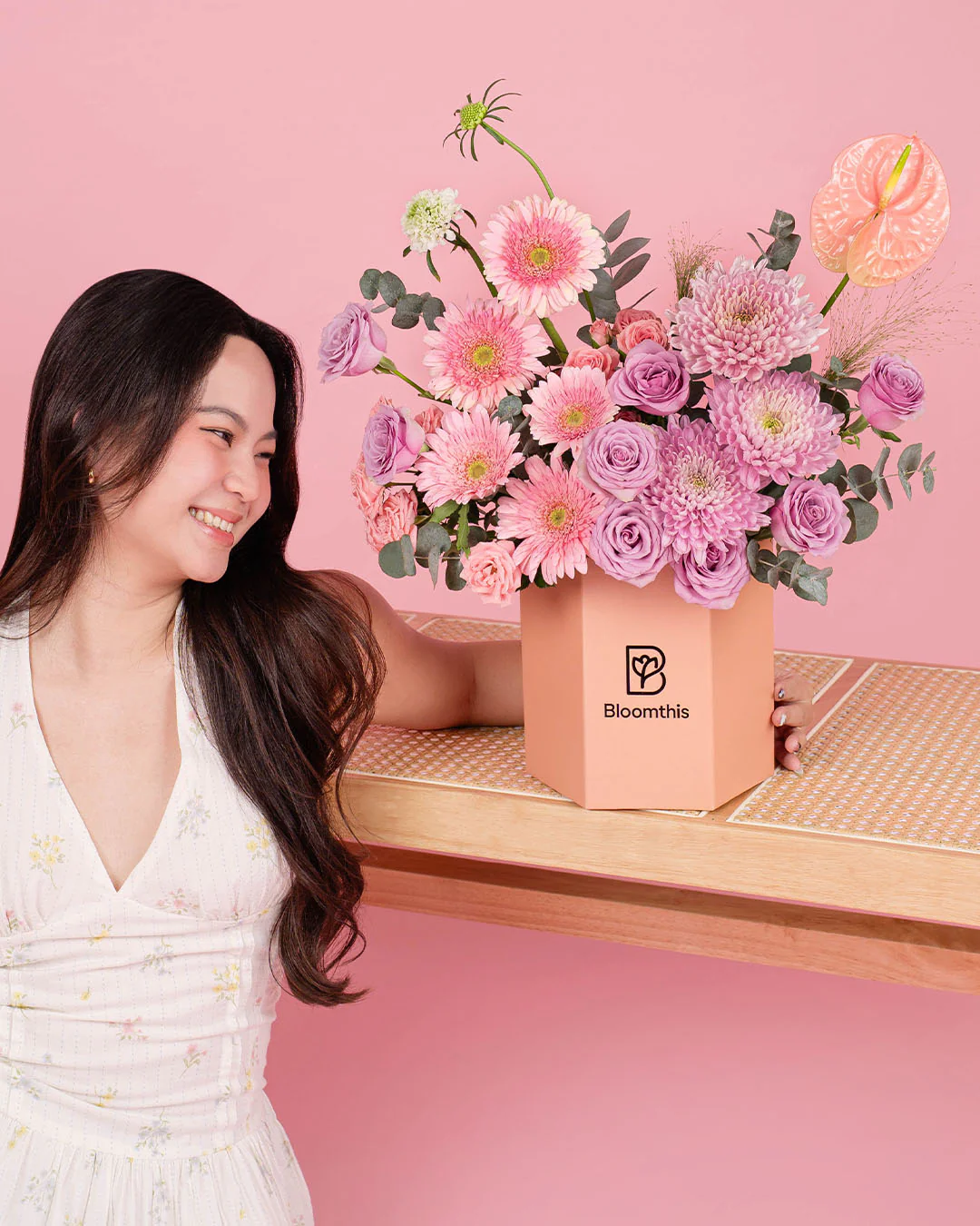 Ayame Pink Gerbera Flower Box - Image 2