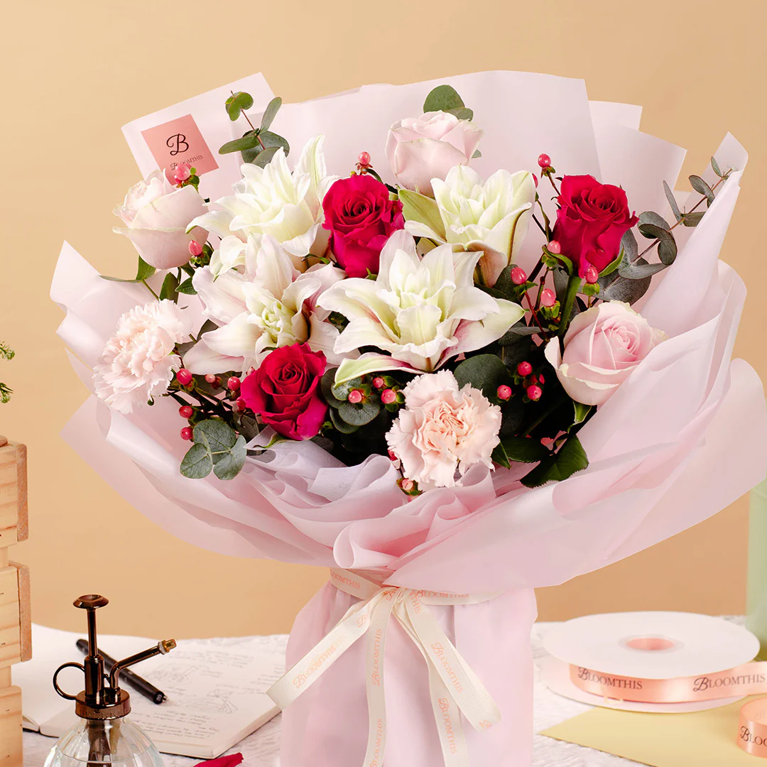 Beatrice Rose Lily Bouquet - Image 6