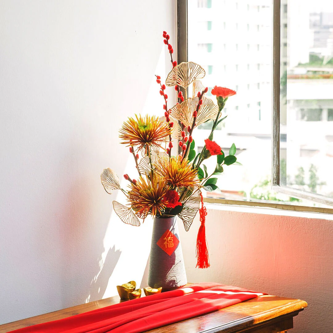 Blessing Chinese New Year Flowers in Vase - Image 2