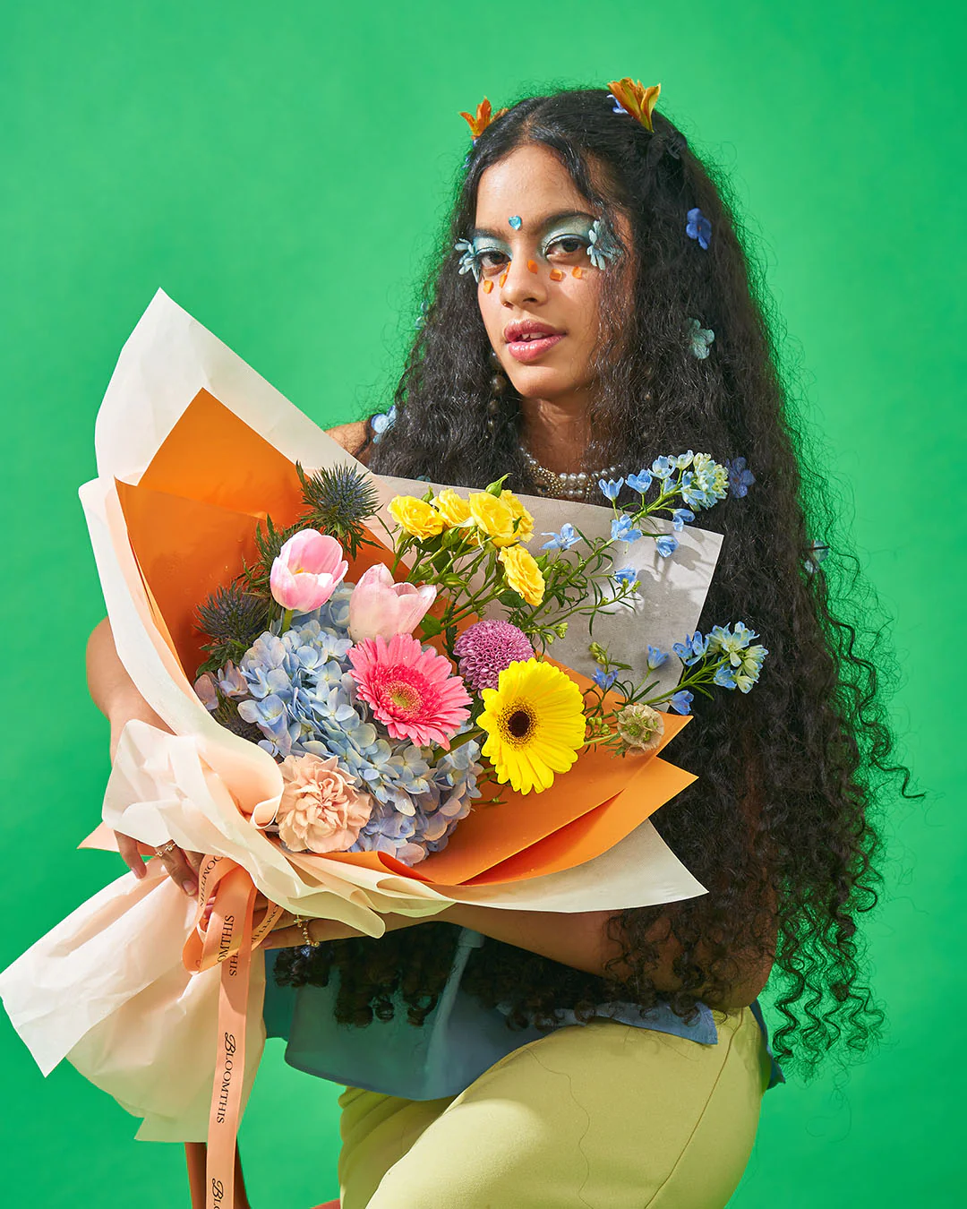 boujee blue hydrangea bouquet - Image 7