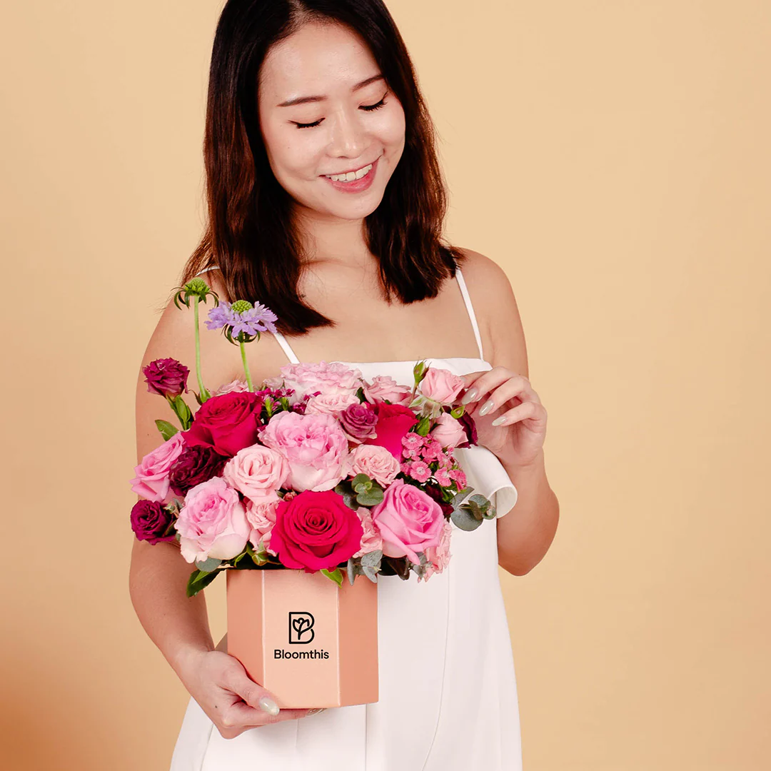 Bridie Red Rose Flower Box - Image 4