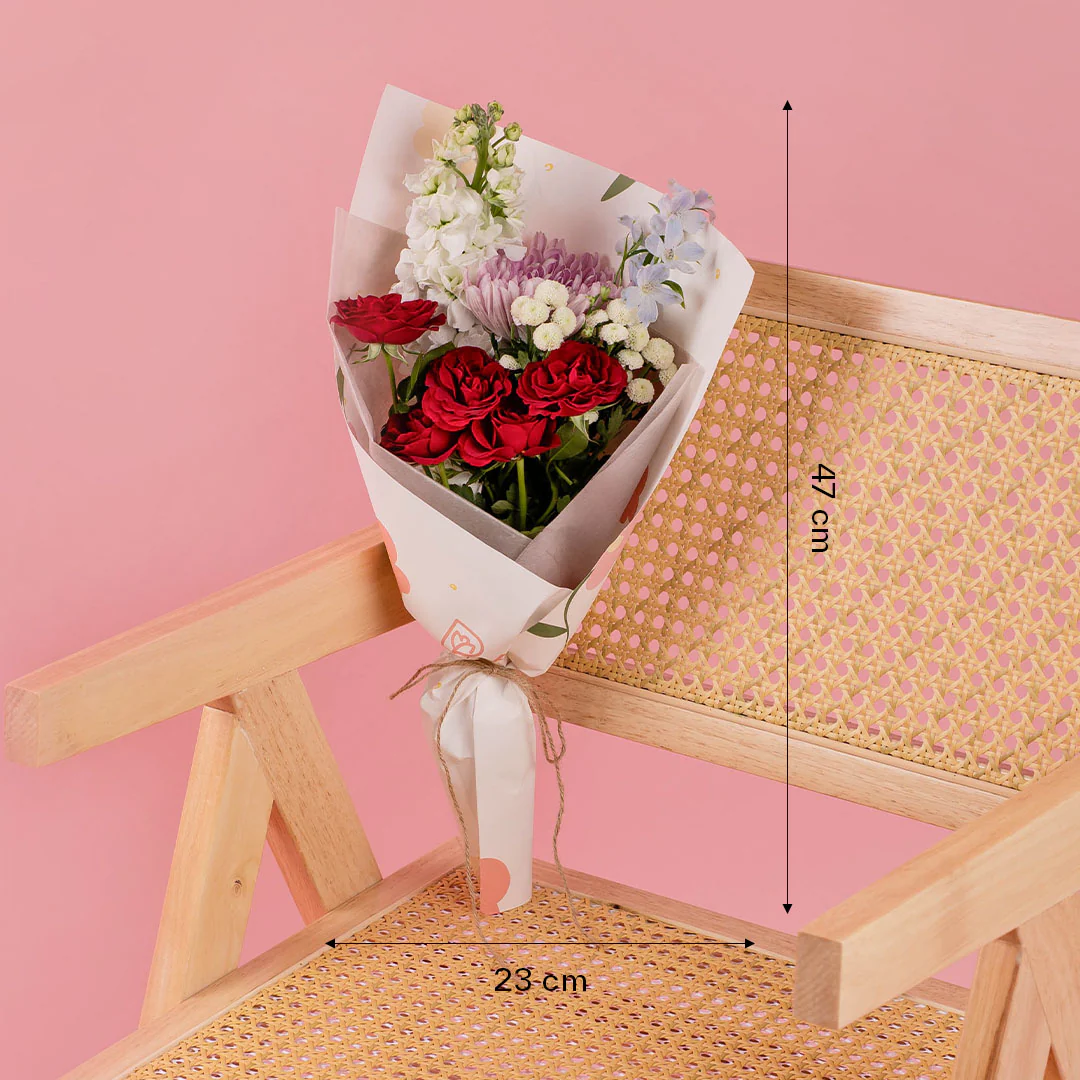 Briley Red Rose Bouquet - Image 4