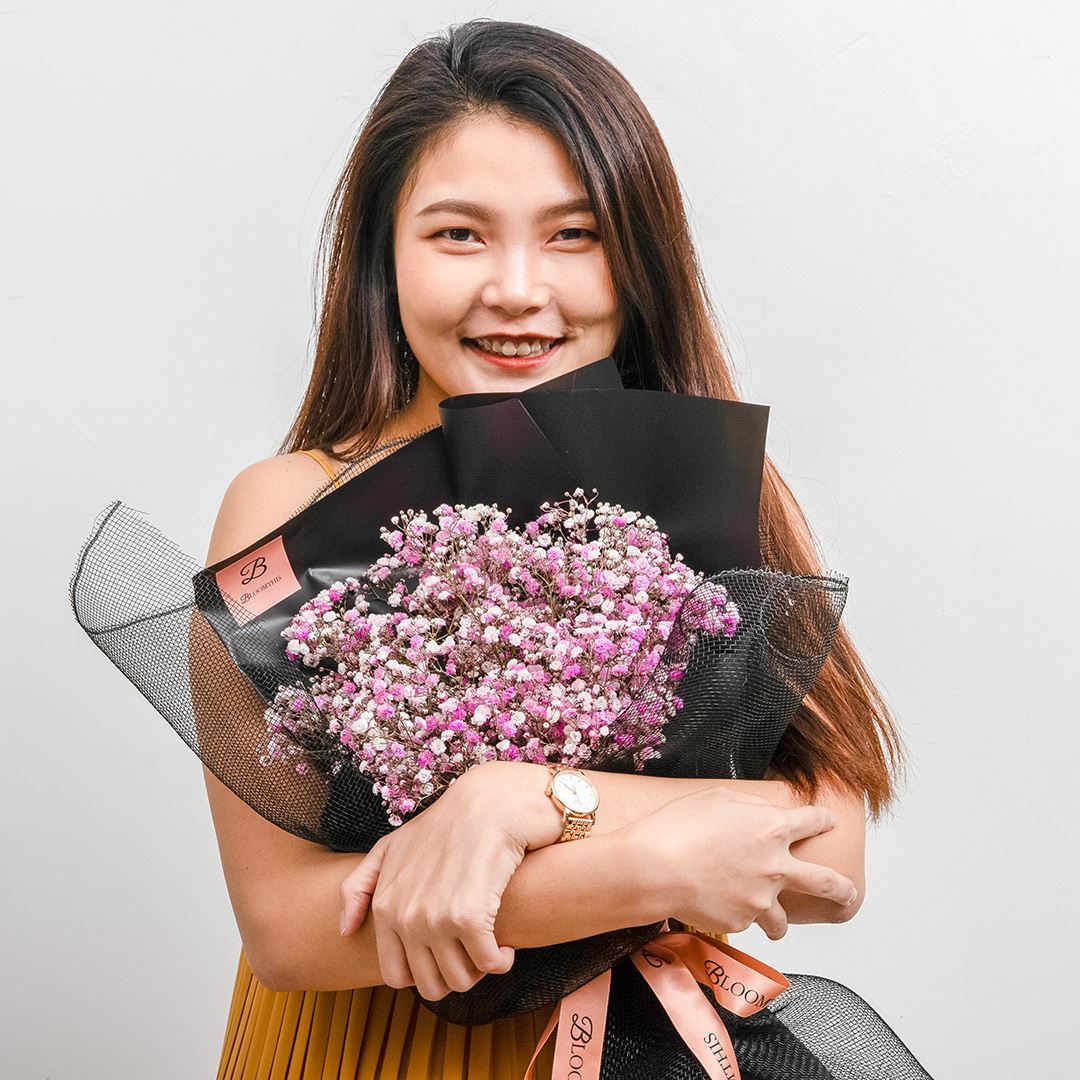Cora Black Pink Baby's Breath Bouquet - Image 4