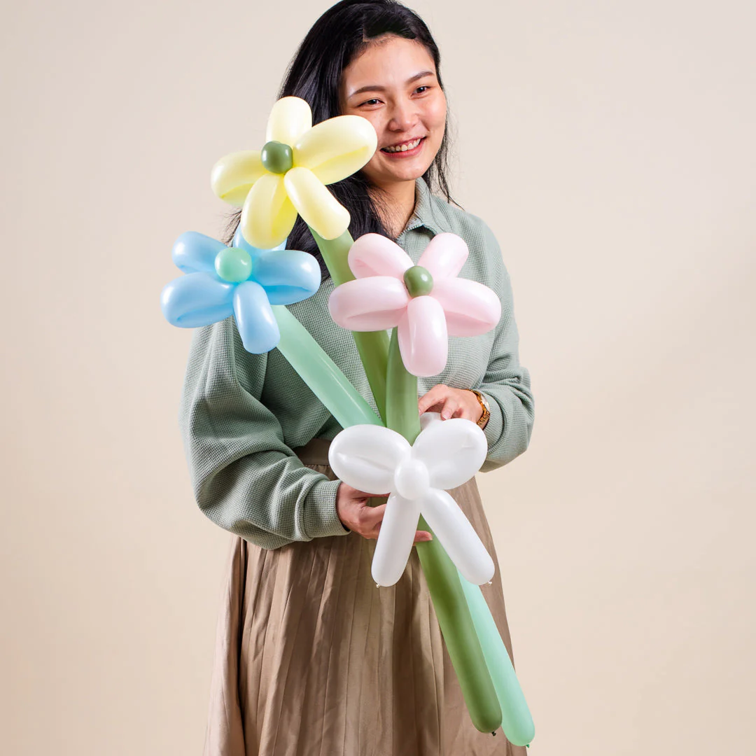 Daisy Balloon Bouquet (3 Stalks) (AO) - Image 2