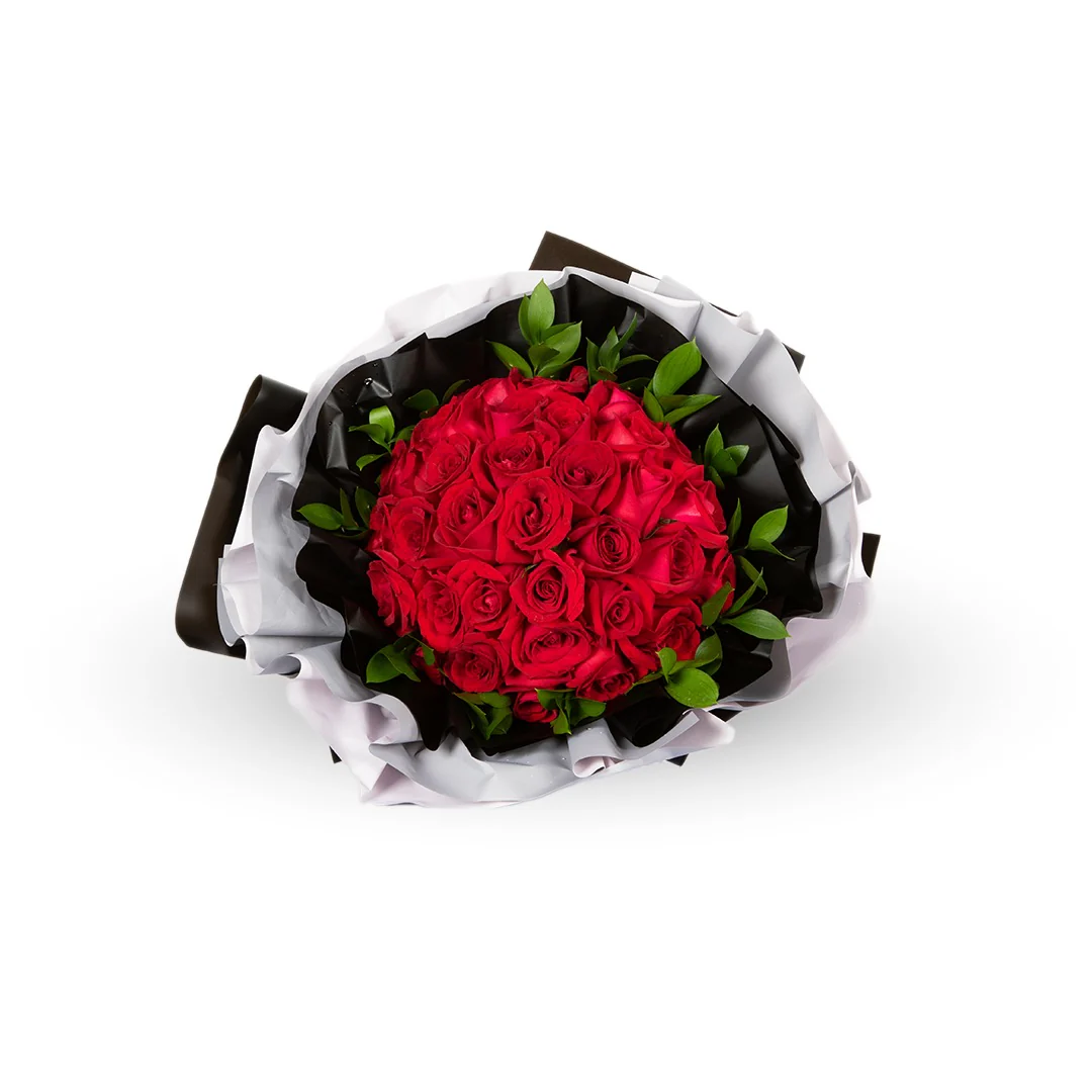 Darling Red Rose Bouquet - Image 3