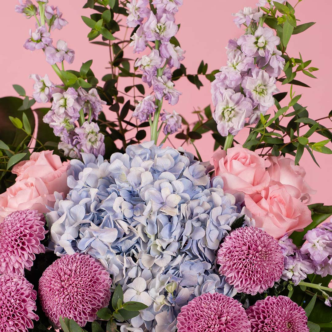 Diana Hydrangea & Rose Flower Box - Image 5