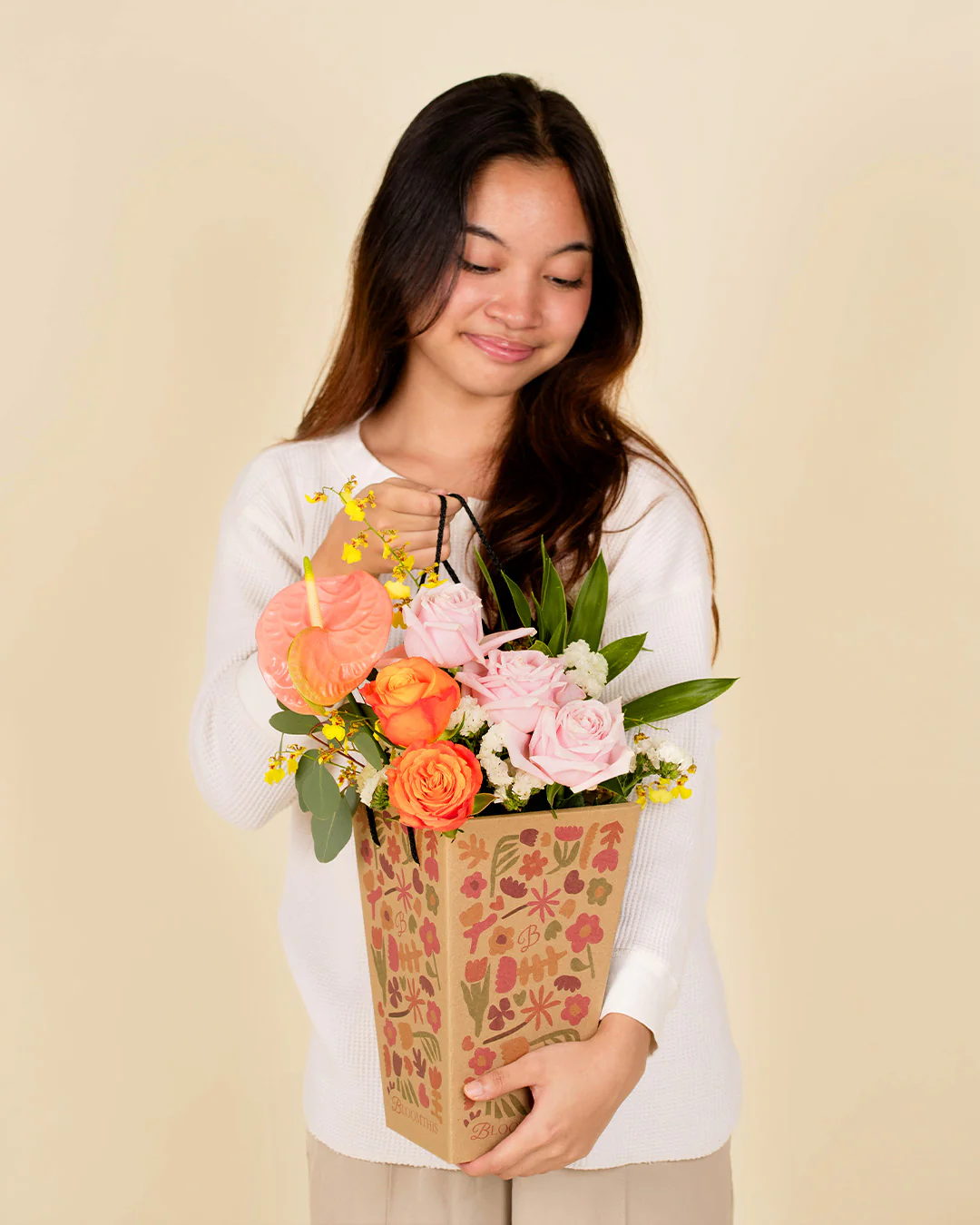 Euphemia Dancing Lady Mini Bloombag & re:bloom Vase - Image 3