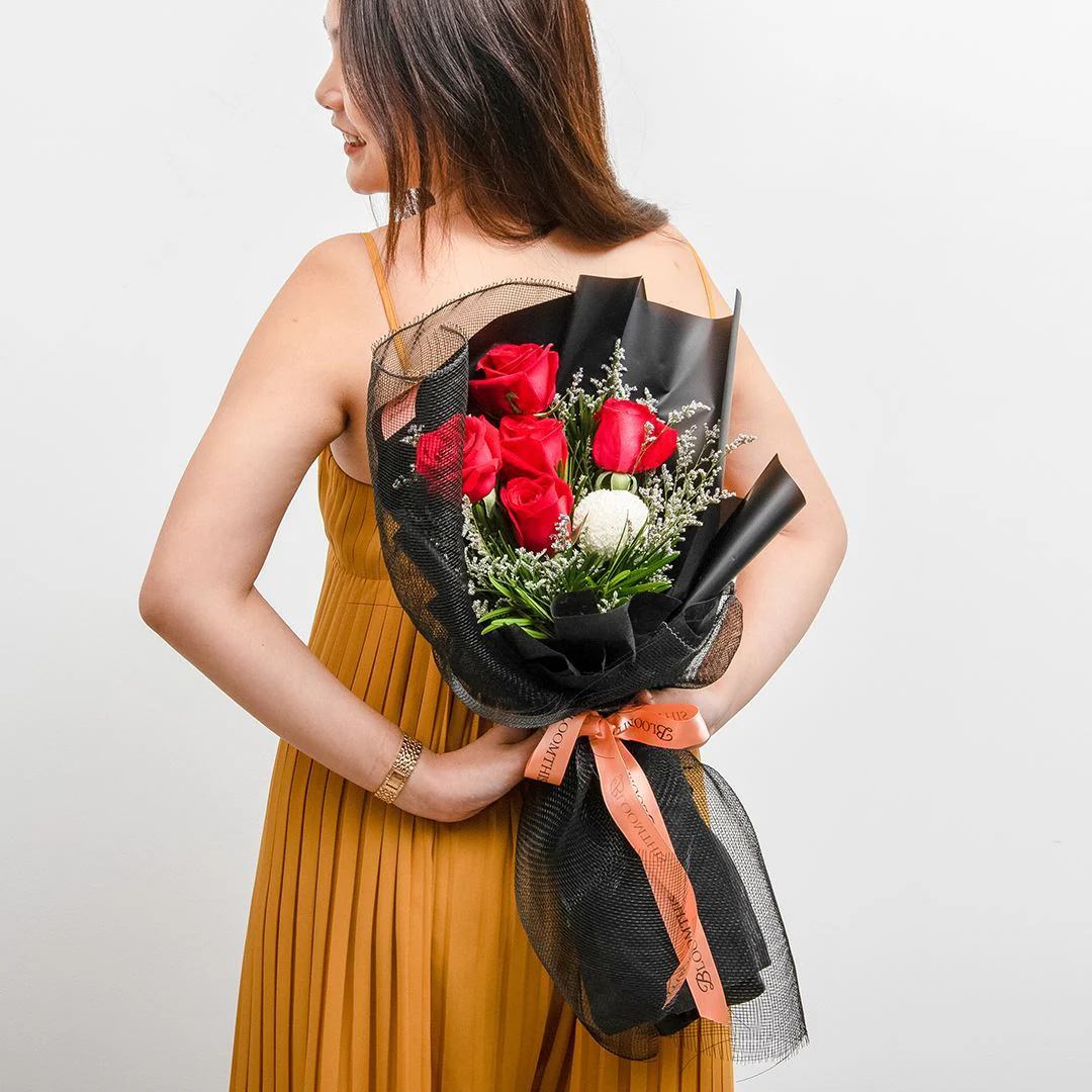 Evelyn Black Red Rose Bouquet - Image 5