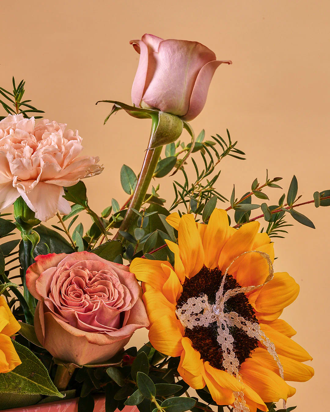 Iriana Yellow Sunflower & Rose Mini BloomBag & Vase (MDV) - Image 5