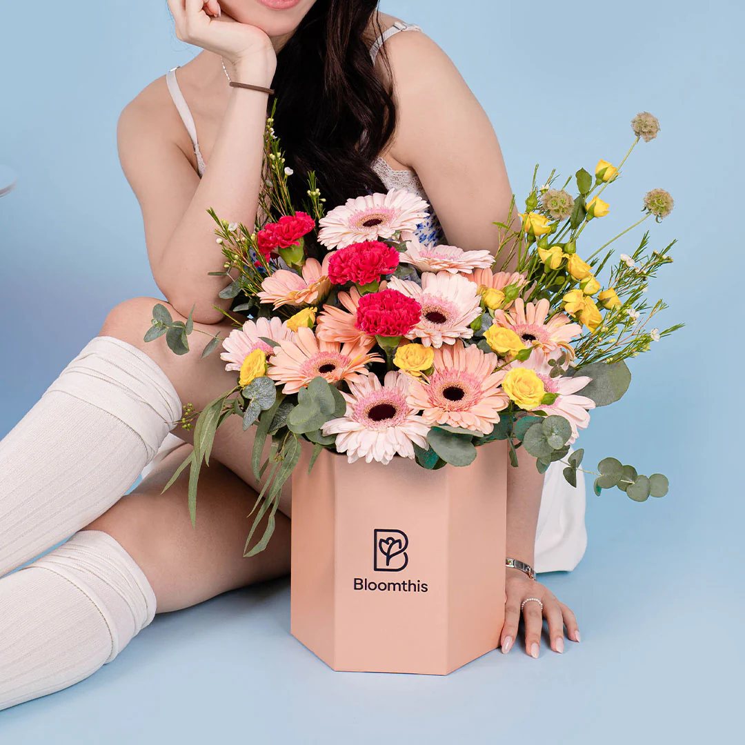 Izzy Pink Daisy Flower Box - Image 2