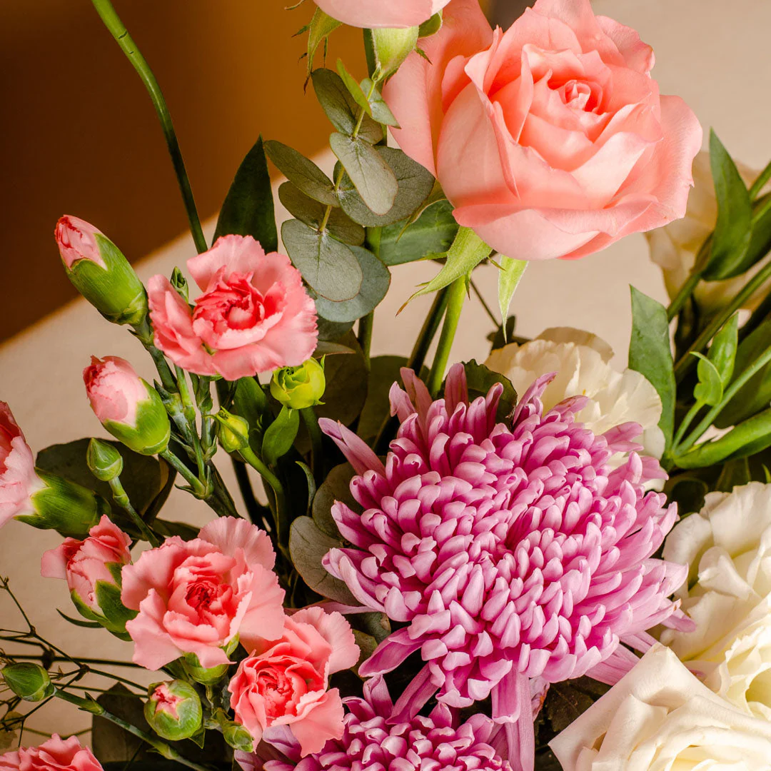 Joanne Mother's Day Flower Box (MD) - Image 9