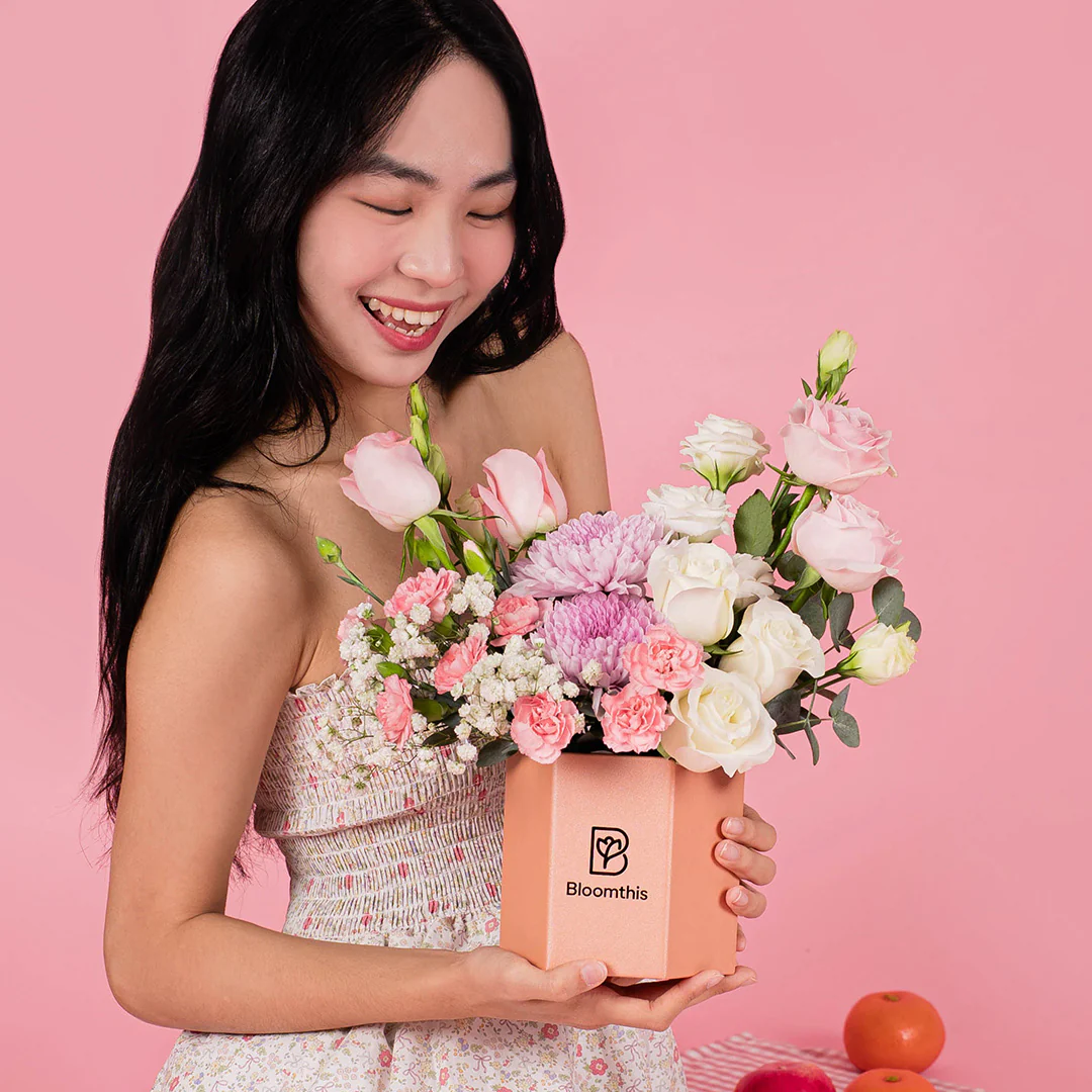 Joanne Rose & Chrysanthemum Flower Box - Image 4