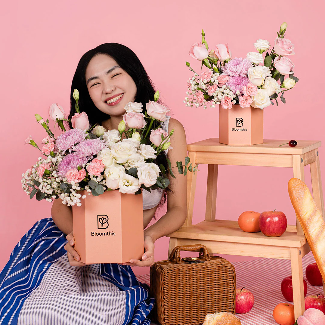 Joanne Rose & Chrysanthemum Flower Box - Image 6
