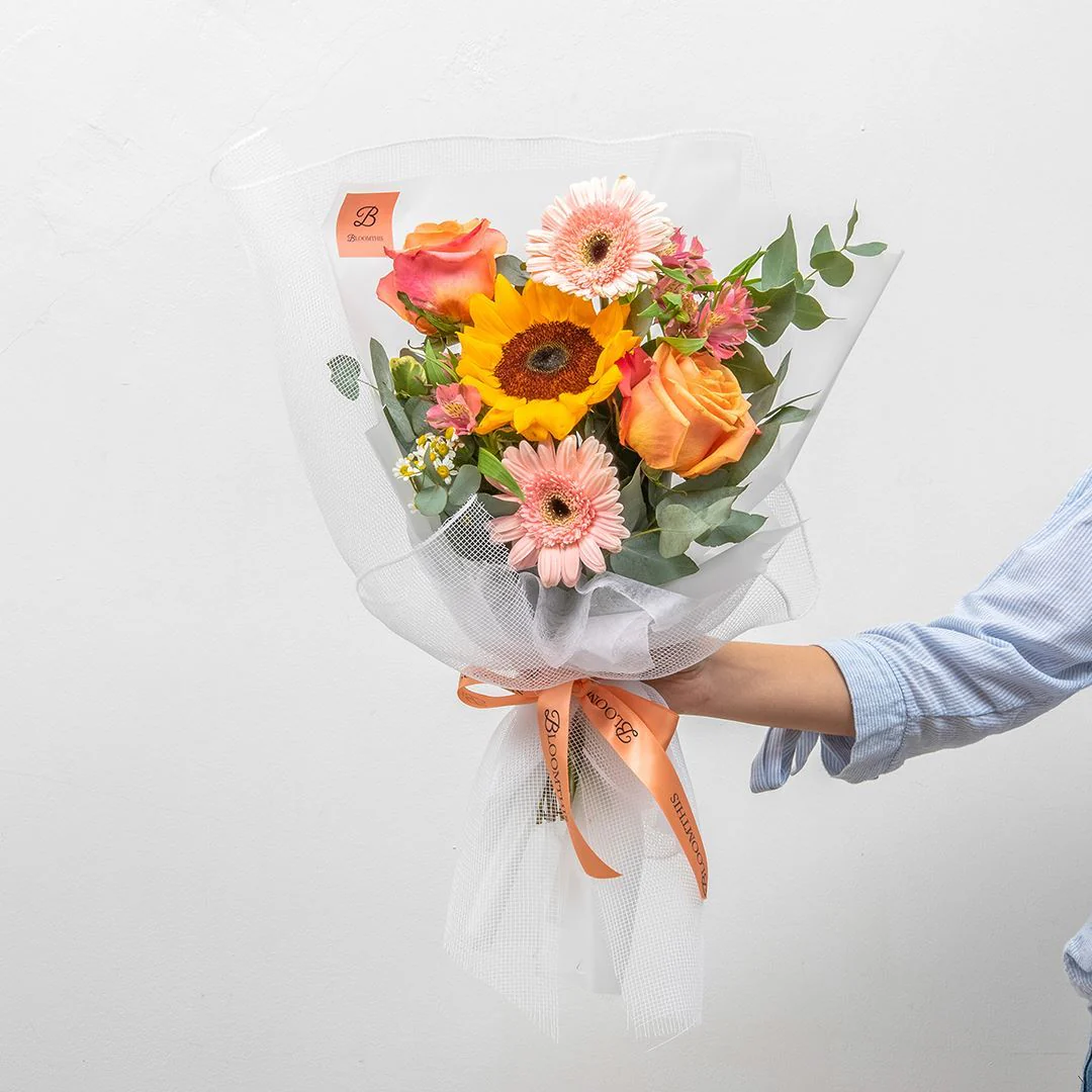 Julia White Sunflower & Rose Bouquet - Image 4