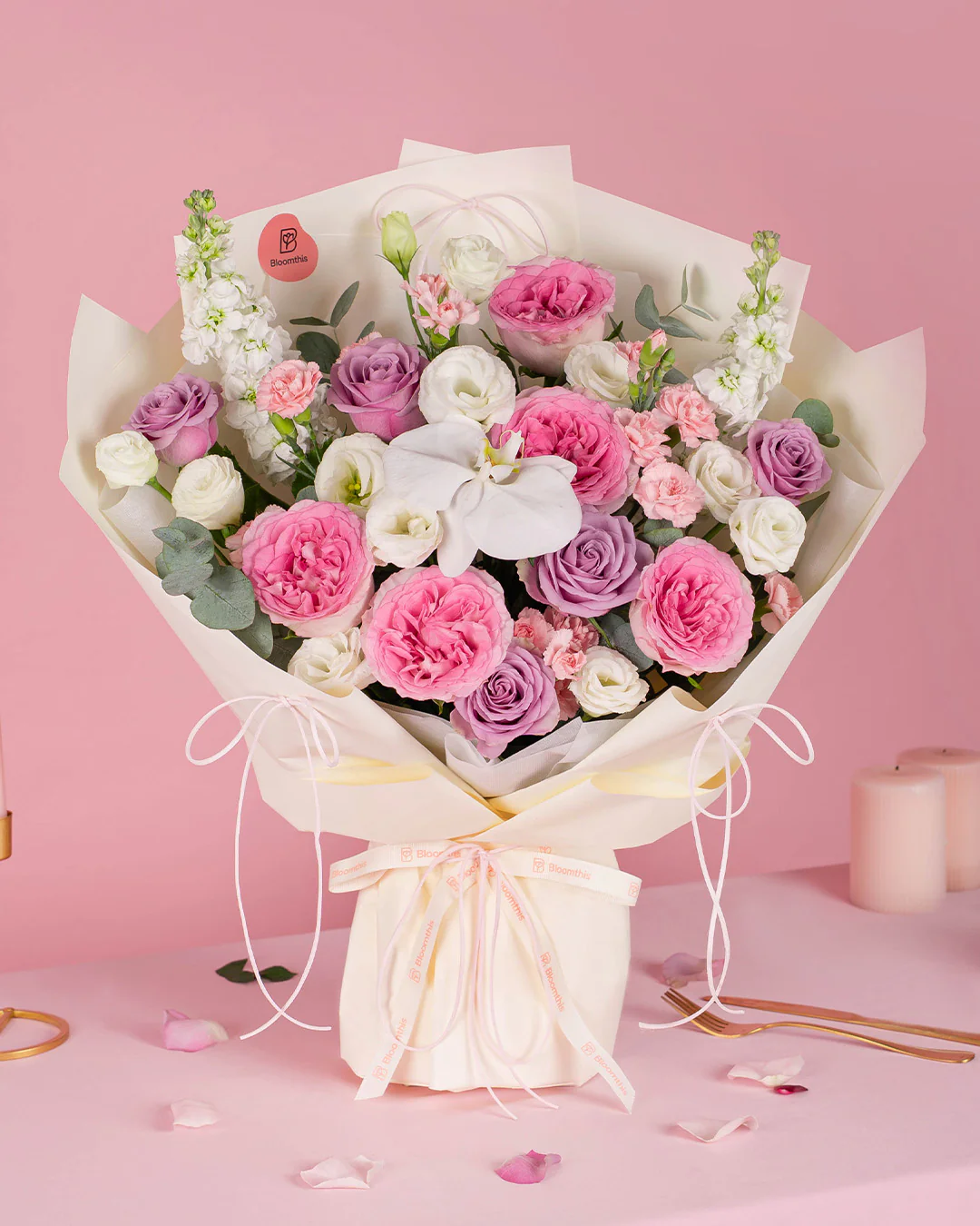 Laycie Lilac Rose Bouquet - Image 8