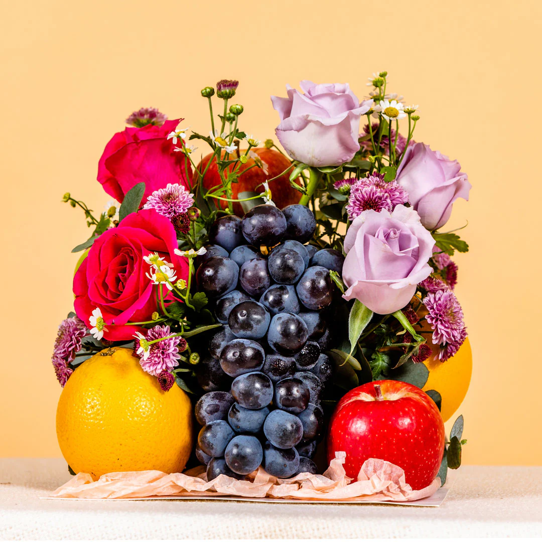 Liliana Flowers & Fruits Gift Box - Image 2