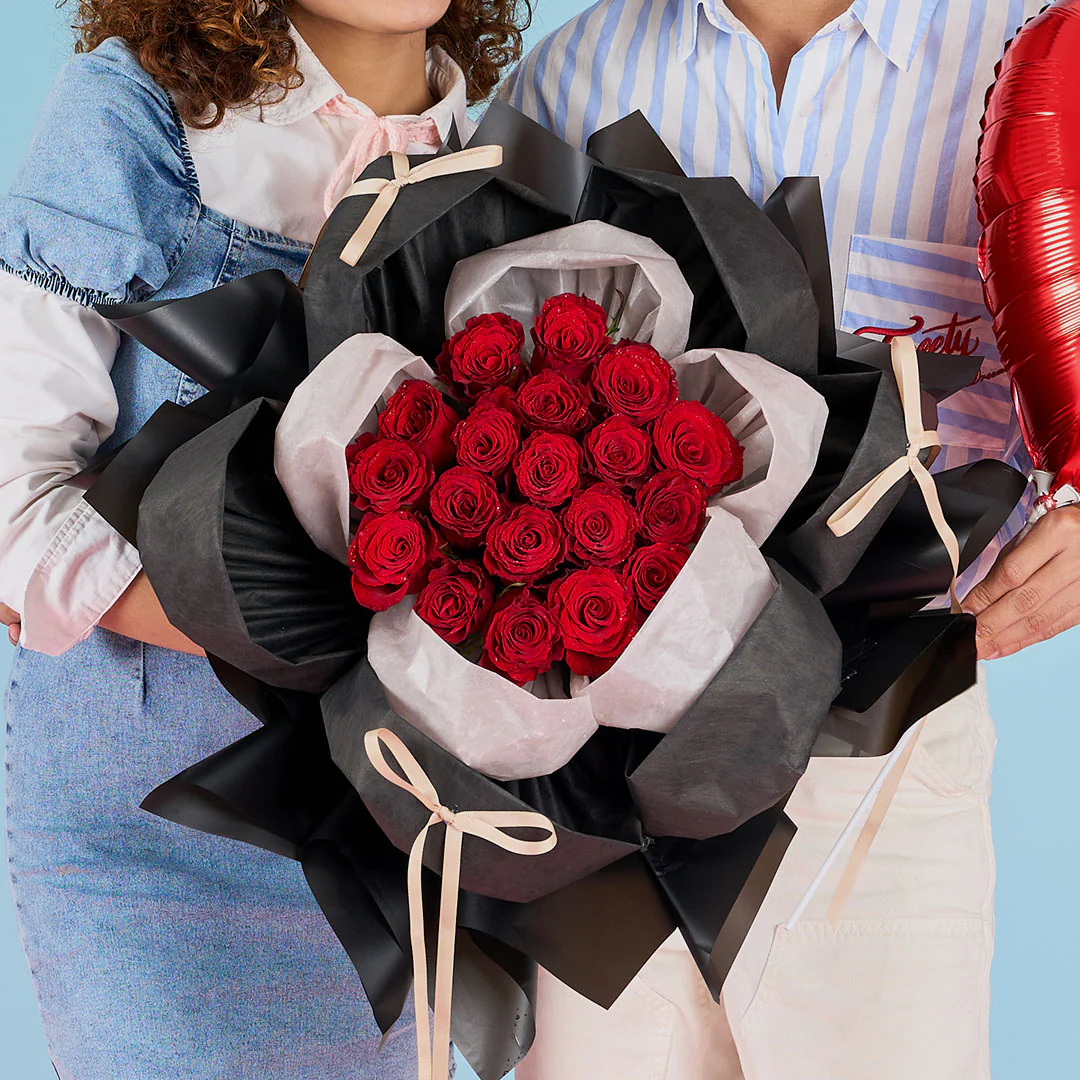 Lindsey Red Rose Petal Bouquet