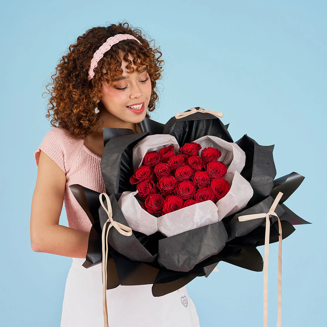 Lindsey Red Rose Petal Bouquet - Image 8