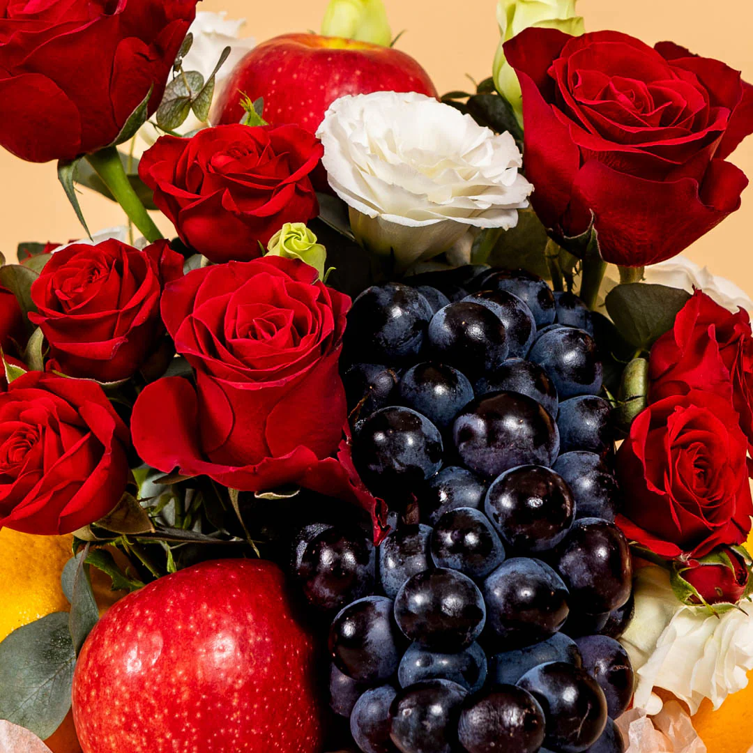 Lucia Flowers & Fruits Gift Box - Image 5
