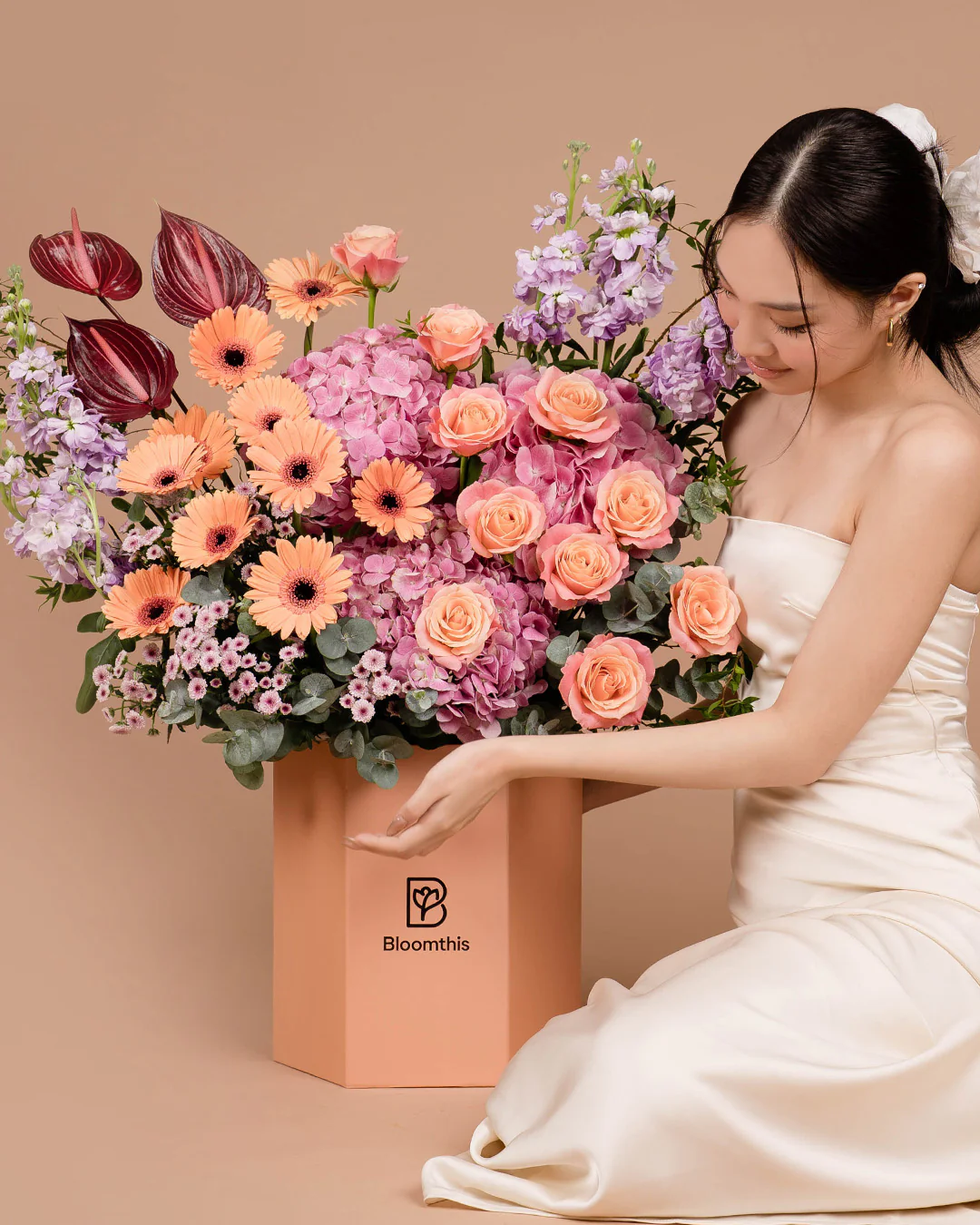 Luxe Aira Rose & Gerbera Flower Box
