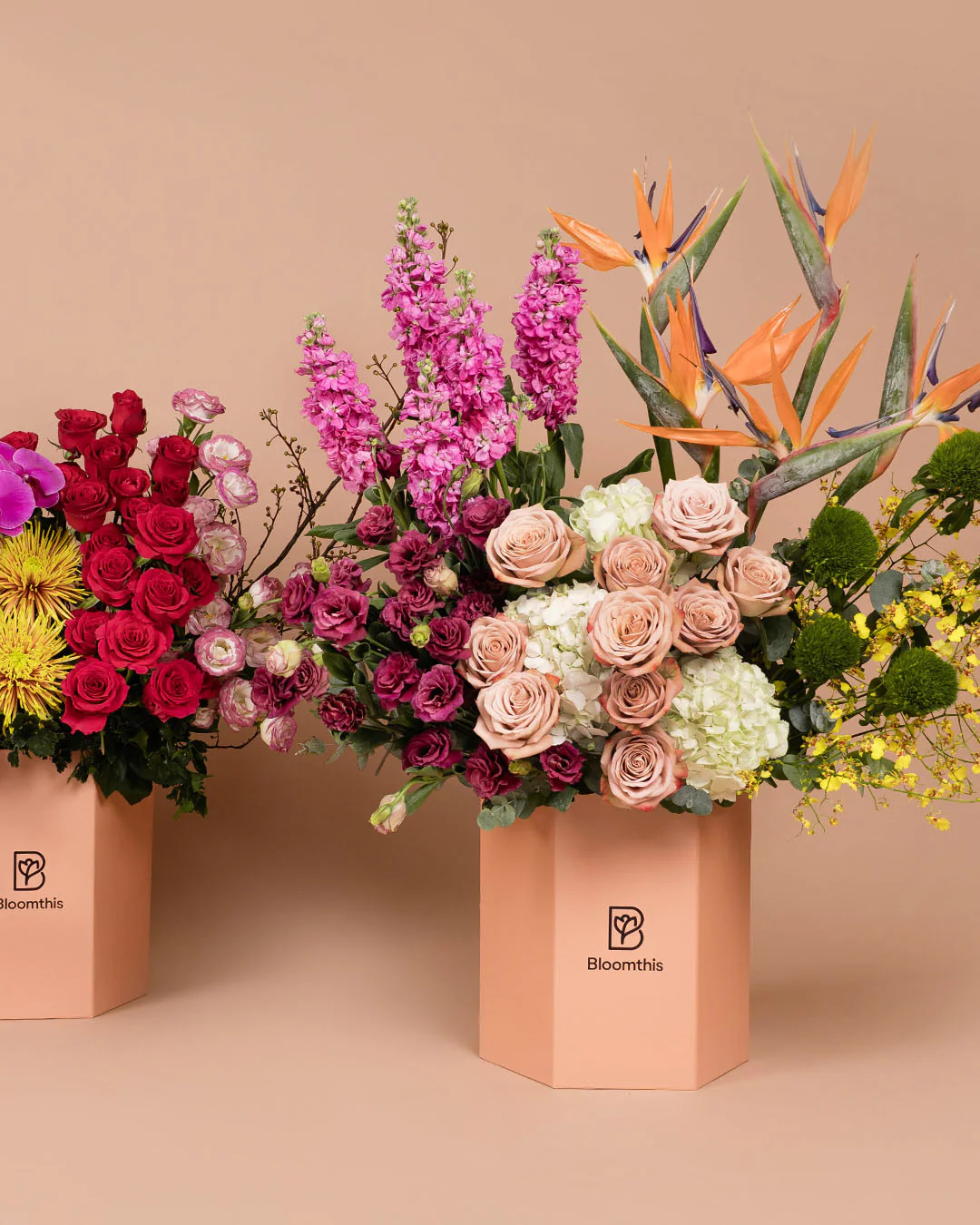 Luxe Ameera Matthiola & Rose Flower Box - Image 7