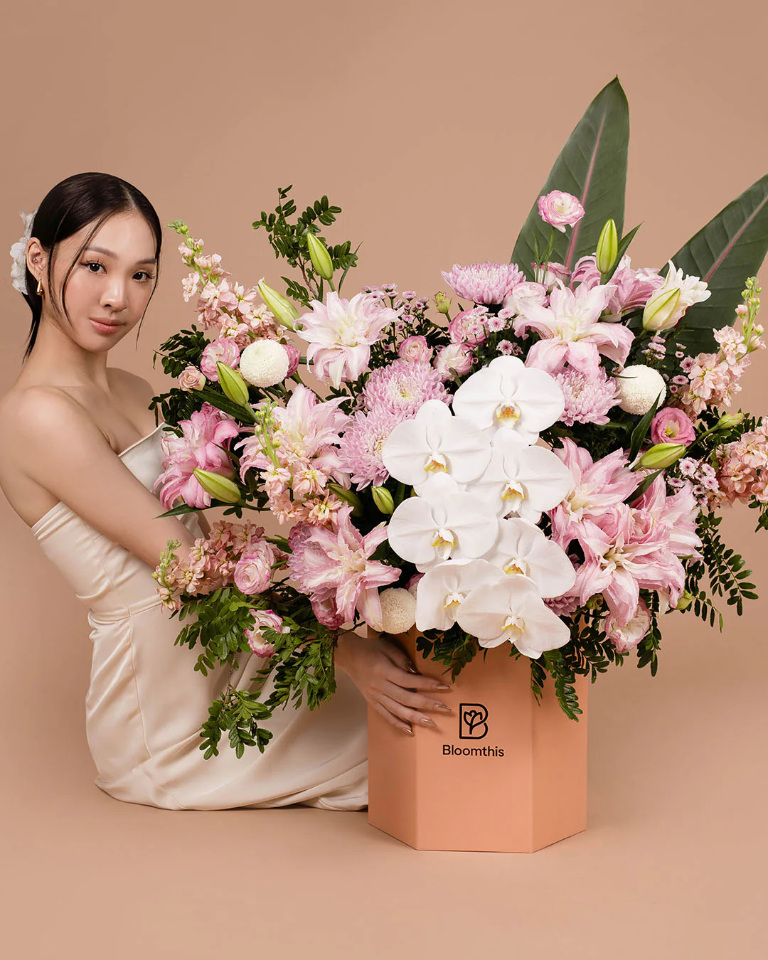 Luxe Ionian White Orchid Flower Box