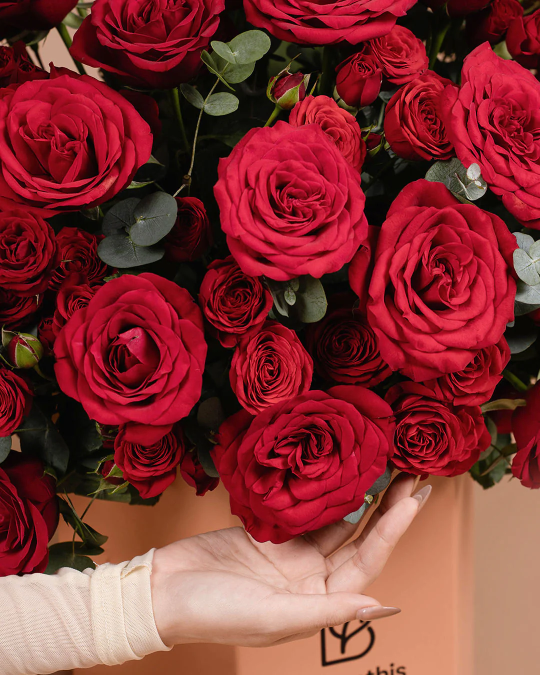 Luxe Kate Red Rose Flower Box - Image 5