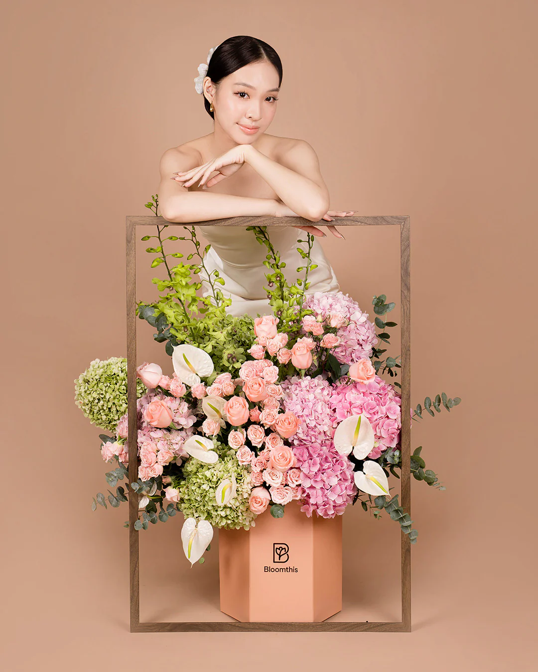 Luxe Levantine Pink Hydreangea Flower Box - Image 3