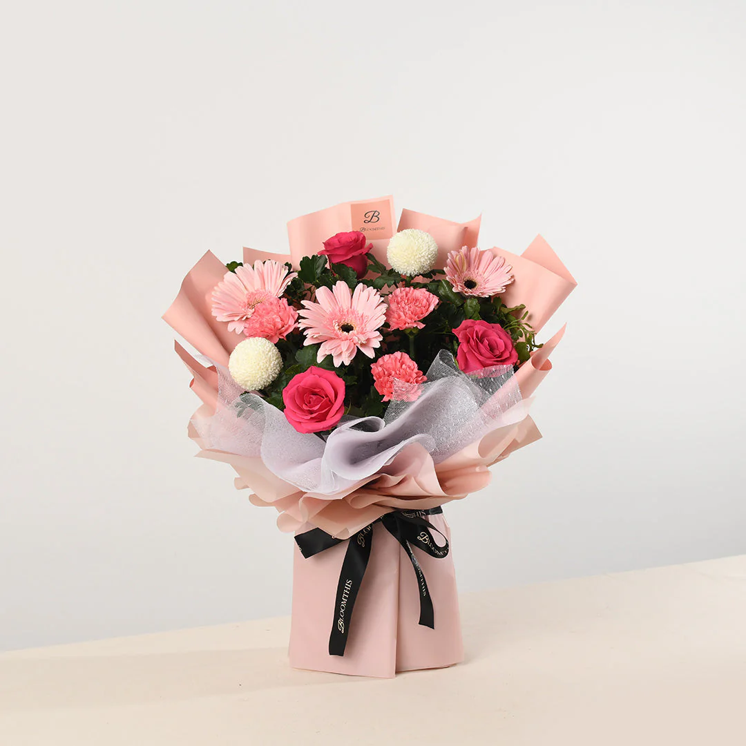 Marilyn Pink Carnation Bouquet (MDV) - Image 4