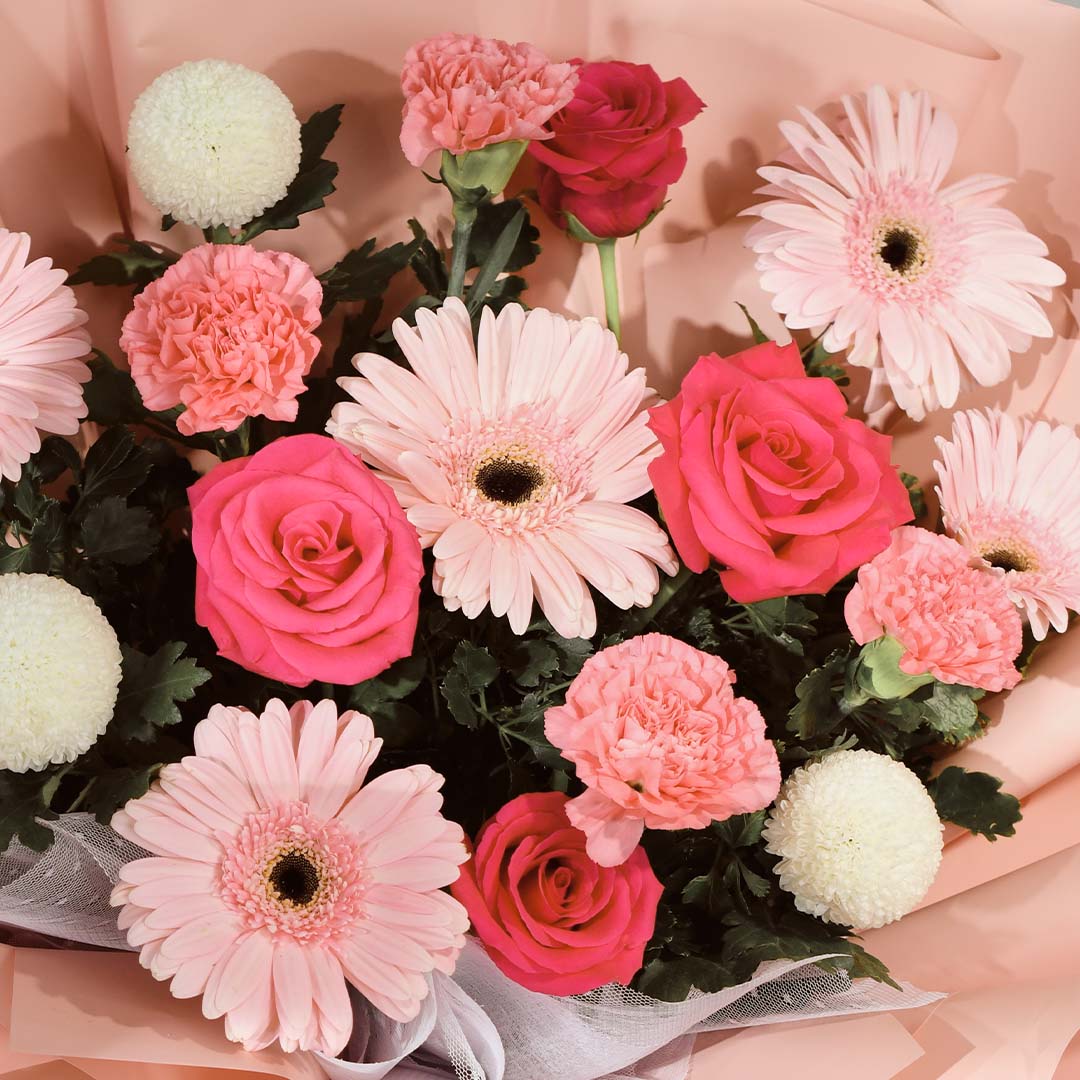 Marilyn Pink Carnation Bouquet (MDV) - Image 8
