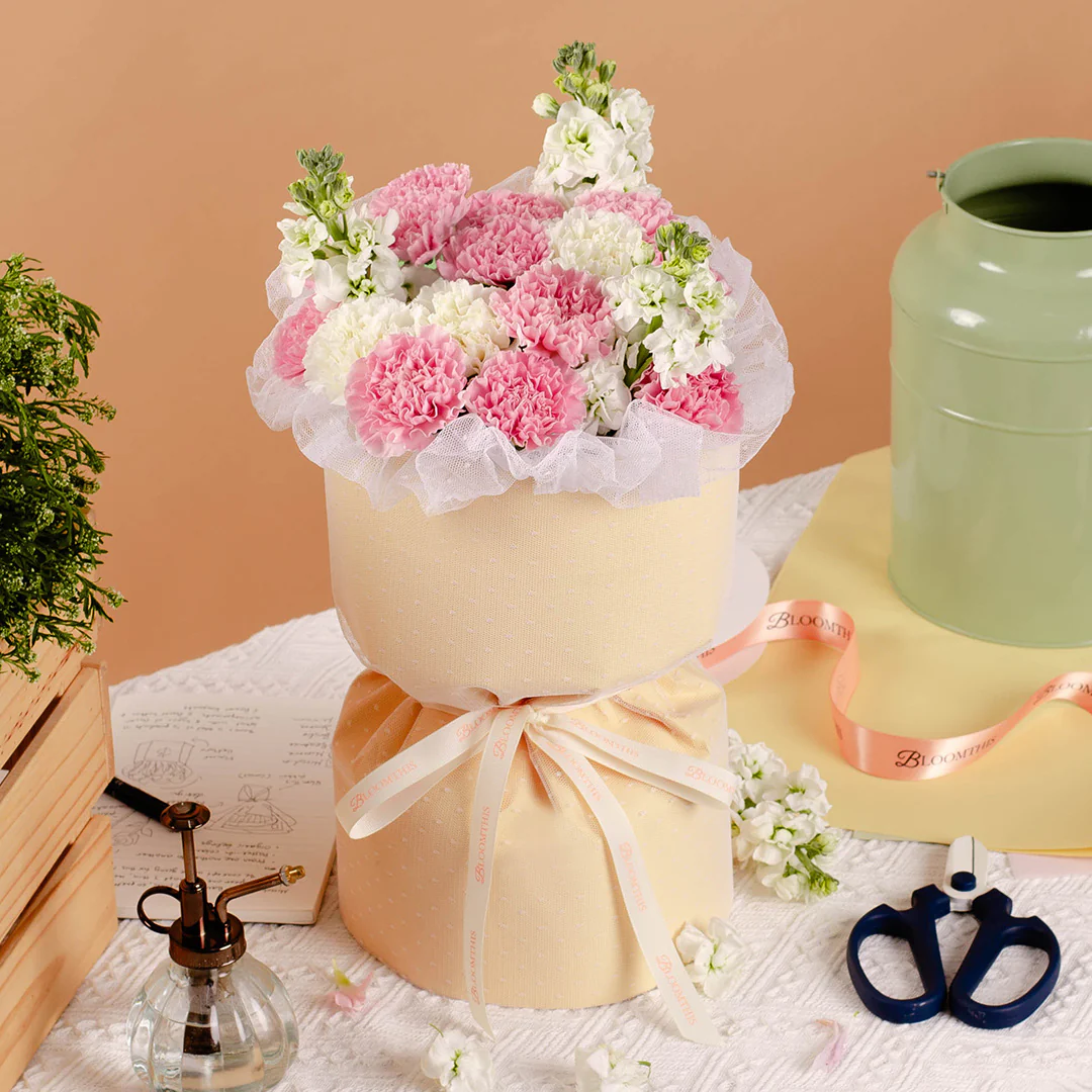 Miriam Pink Carnation Russian Bouquet