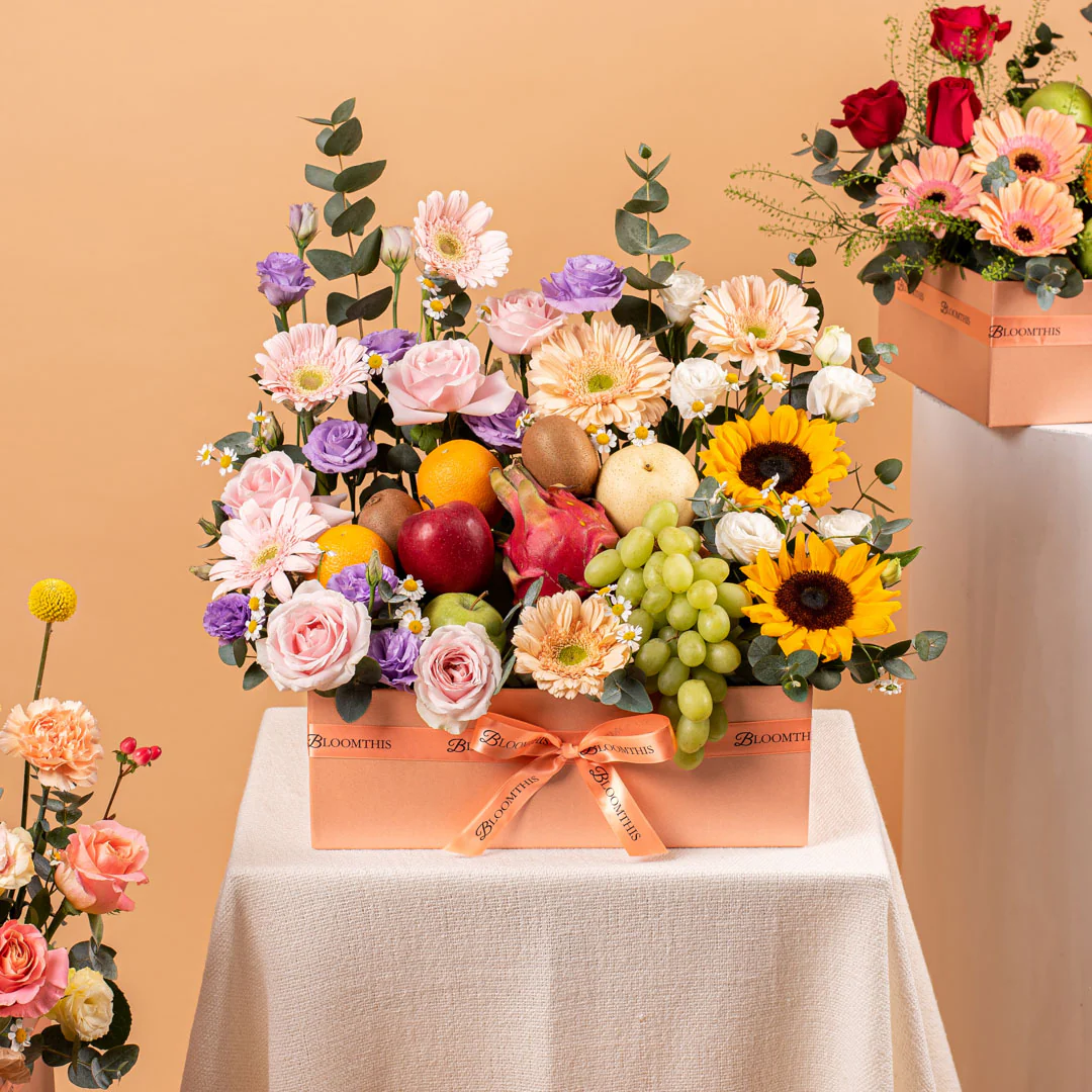 Moana Flowers & Fruit Basket - Image 3