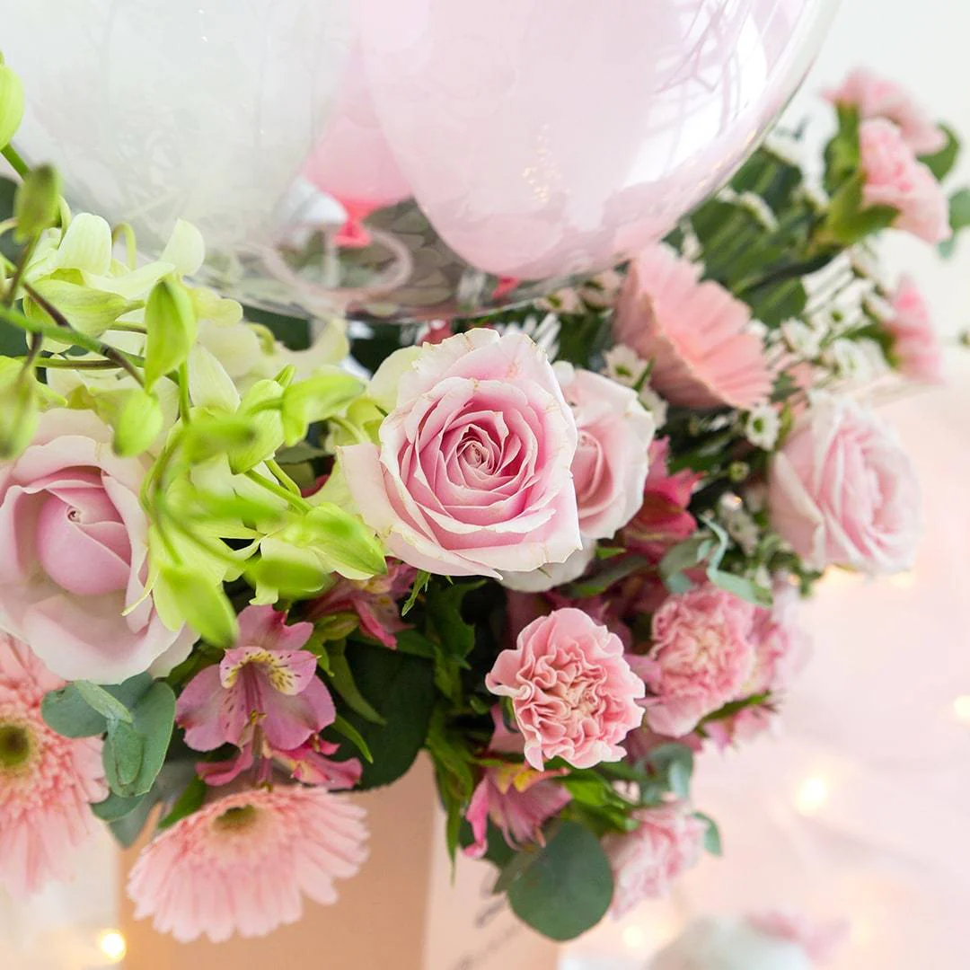 Nadine Balloon Flower Box - Image 4