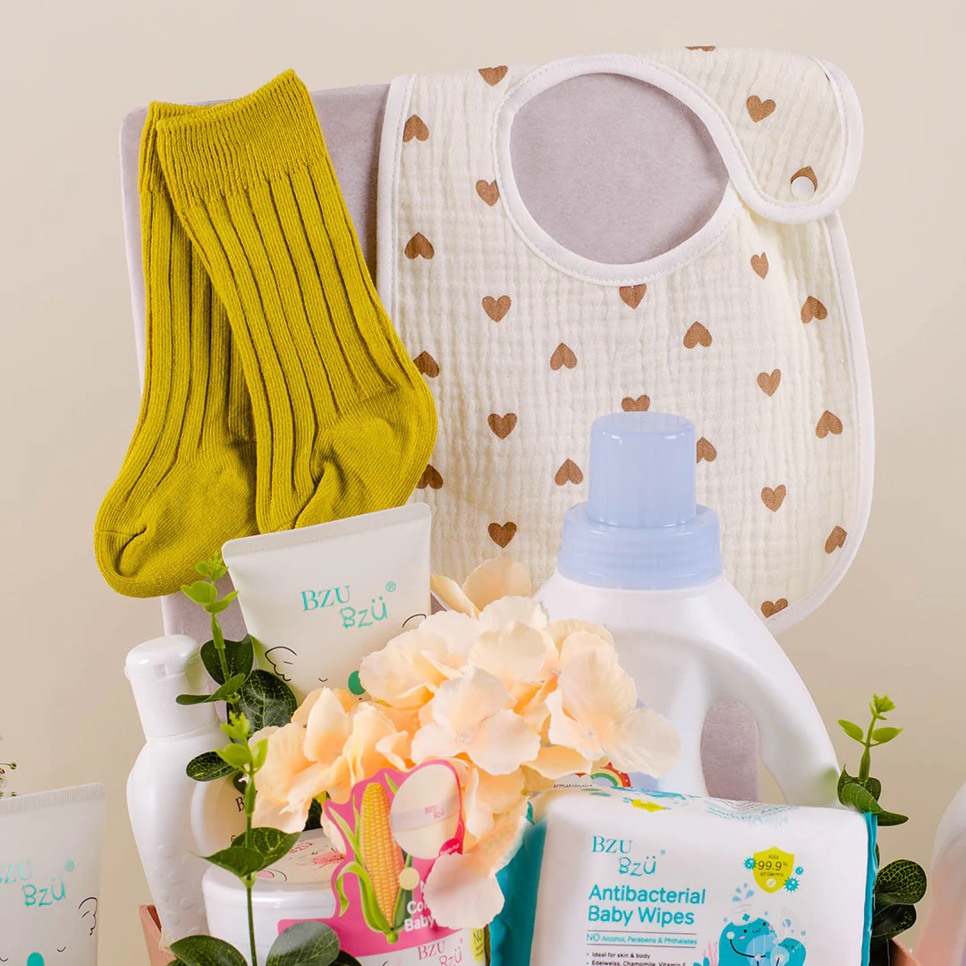 Ninetta Newborn Baby Hamper - Image 4