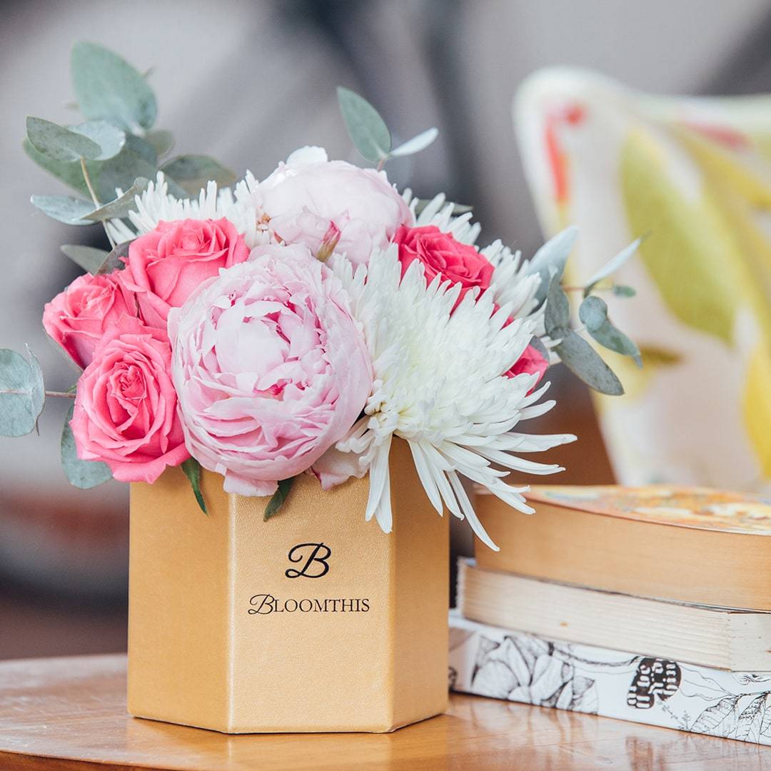 Pearle Rose & Peony Flower Box - Image 2