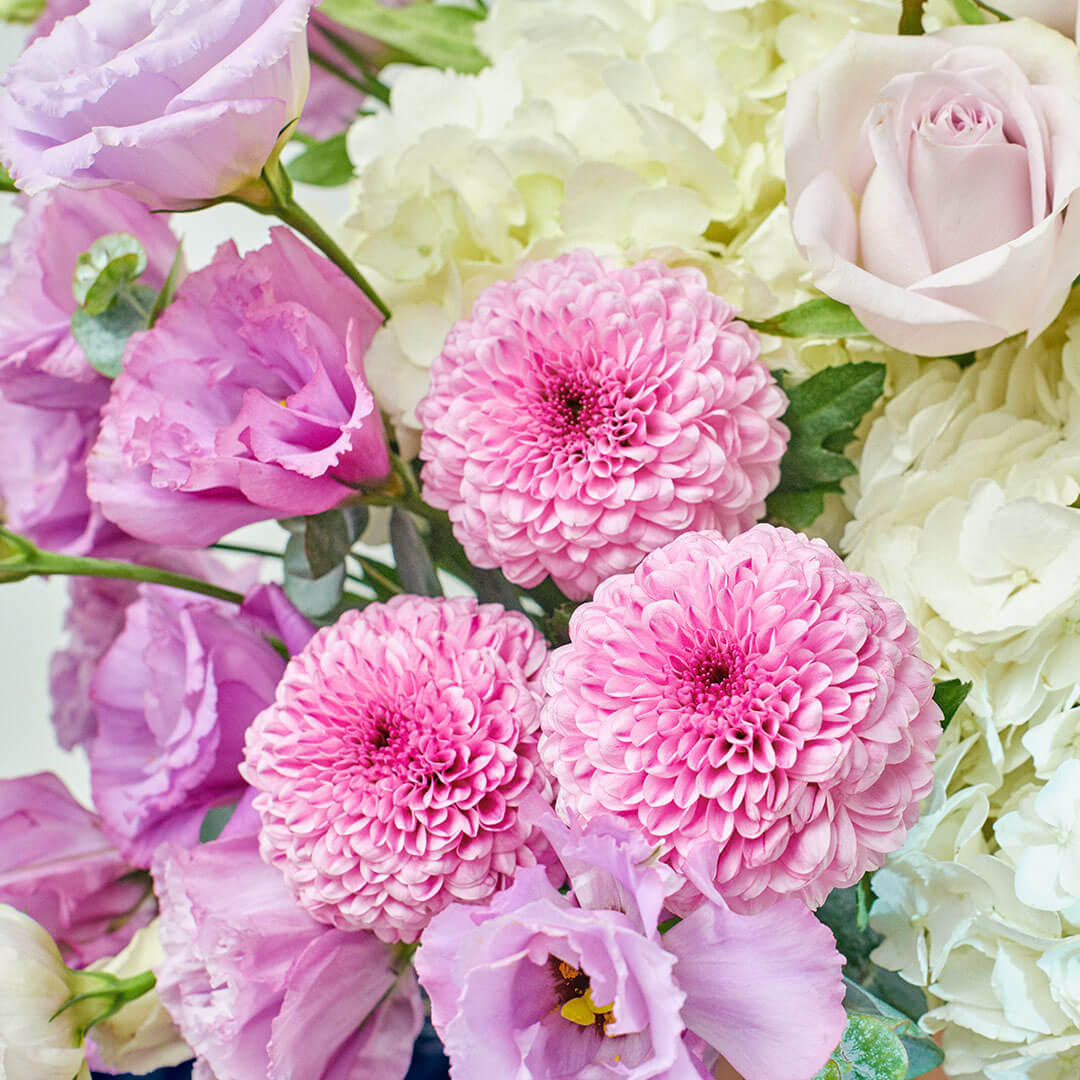 Perry Lilac Eustoma Flower Box - Image 4