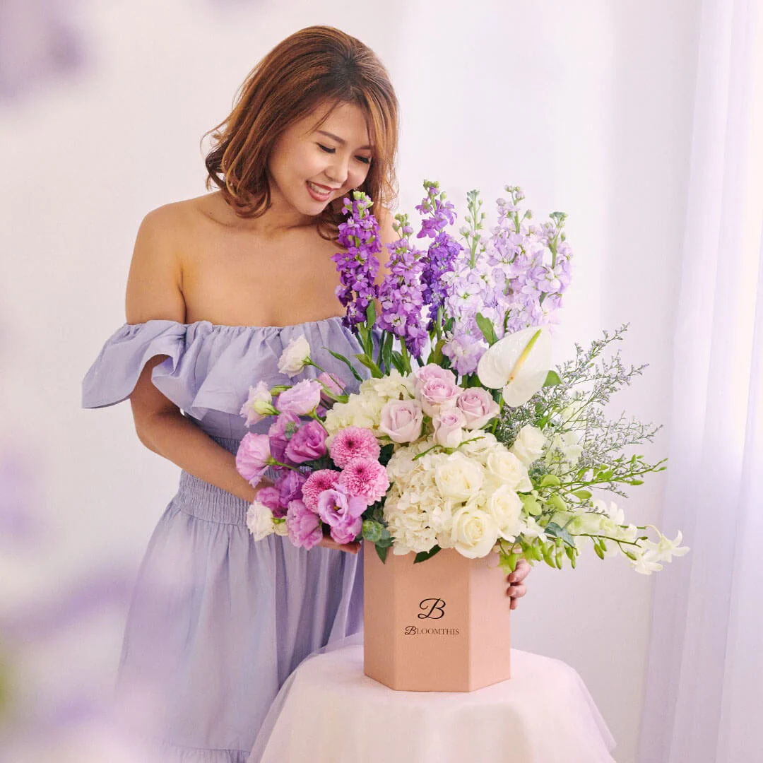 Perry Lilac Eustoma Flower Box - Image 6