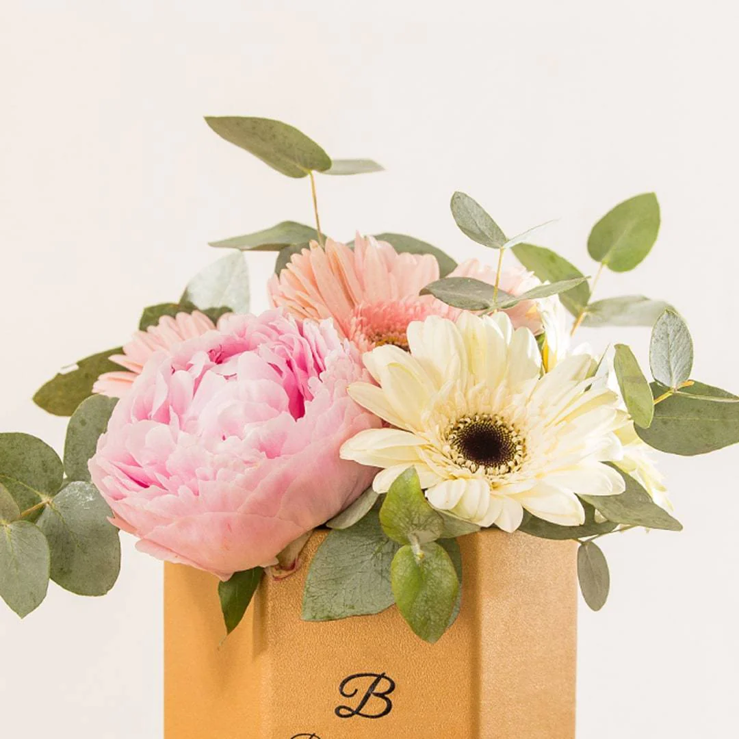 Priscilla Gerbera & Peony Flower Box - Image 3