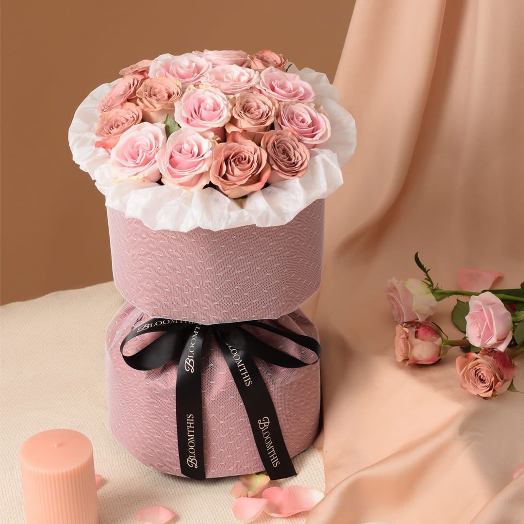 Rachel Cappuccino Rose Bouquet - Image 3