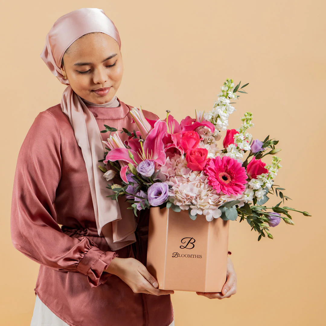 Sera Pink Lily Flower Box - Image 2