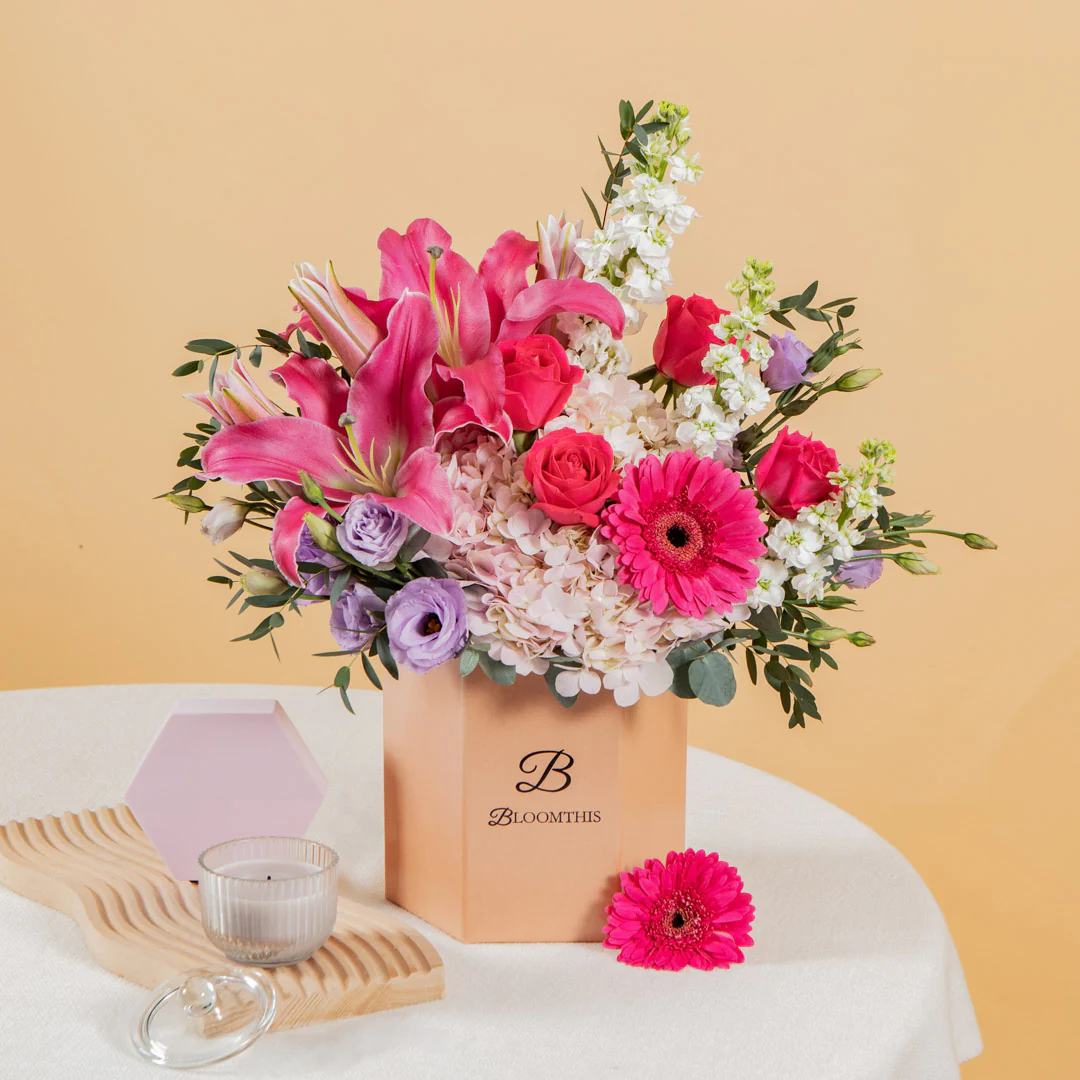 Sera Pink Lily Flower Box - Image 3