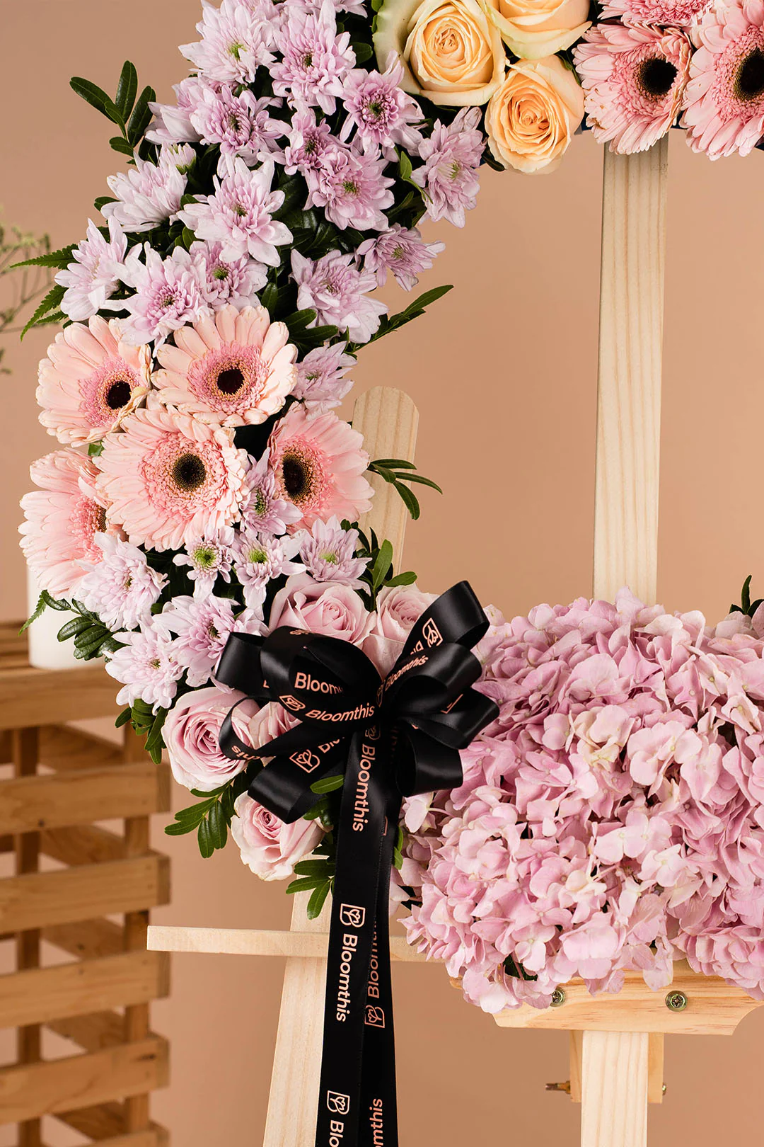 Seraphiel Condolence Flower Stand - Image 3