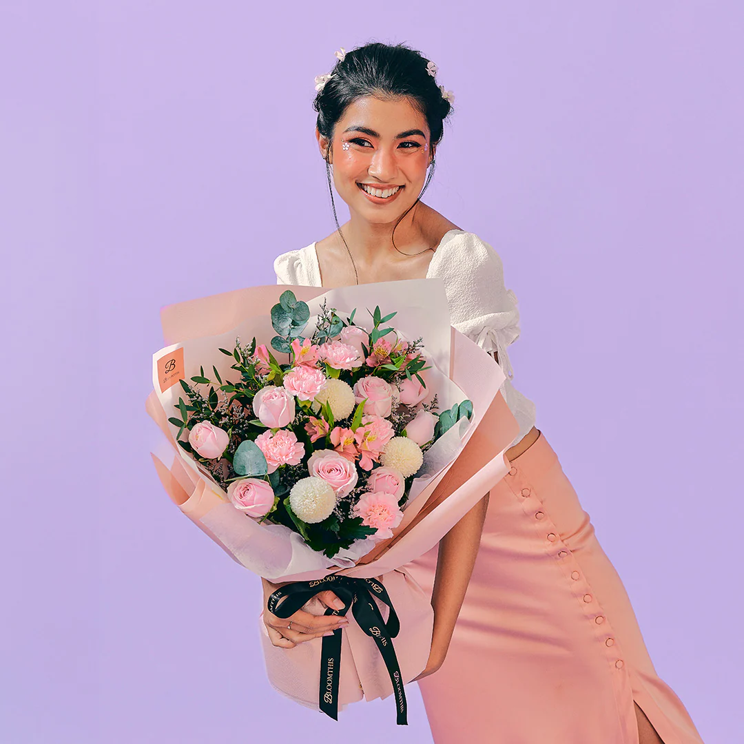 Serena Rose & Carnation Bouquet - Image 4