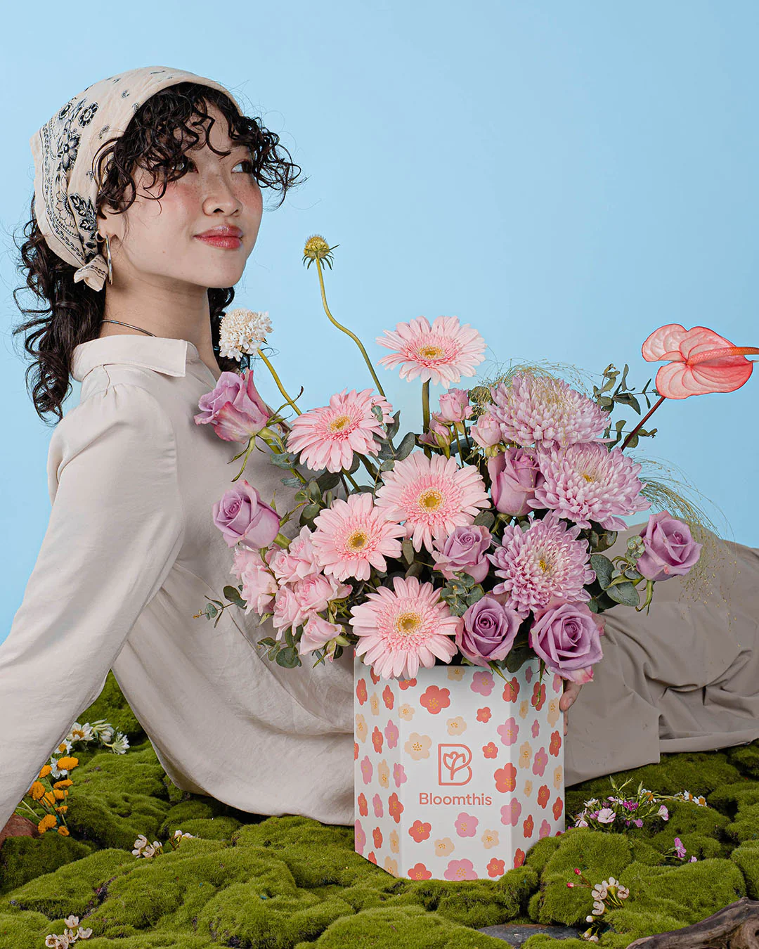 Spring Whimsy Ayame Pink Gerbera Flower Box - Image 2