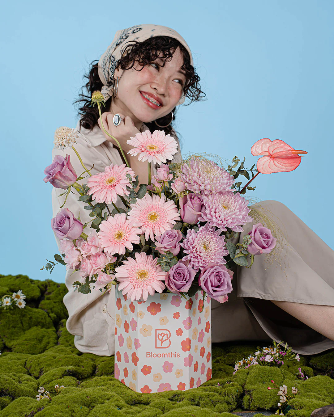 Spring Whimsy Ayame Pink Gerbera Flower Box - Image 6