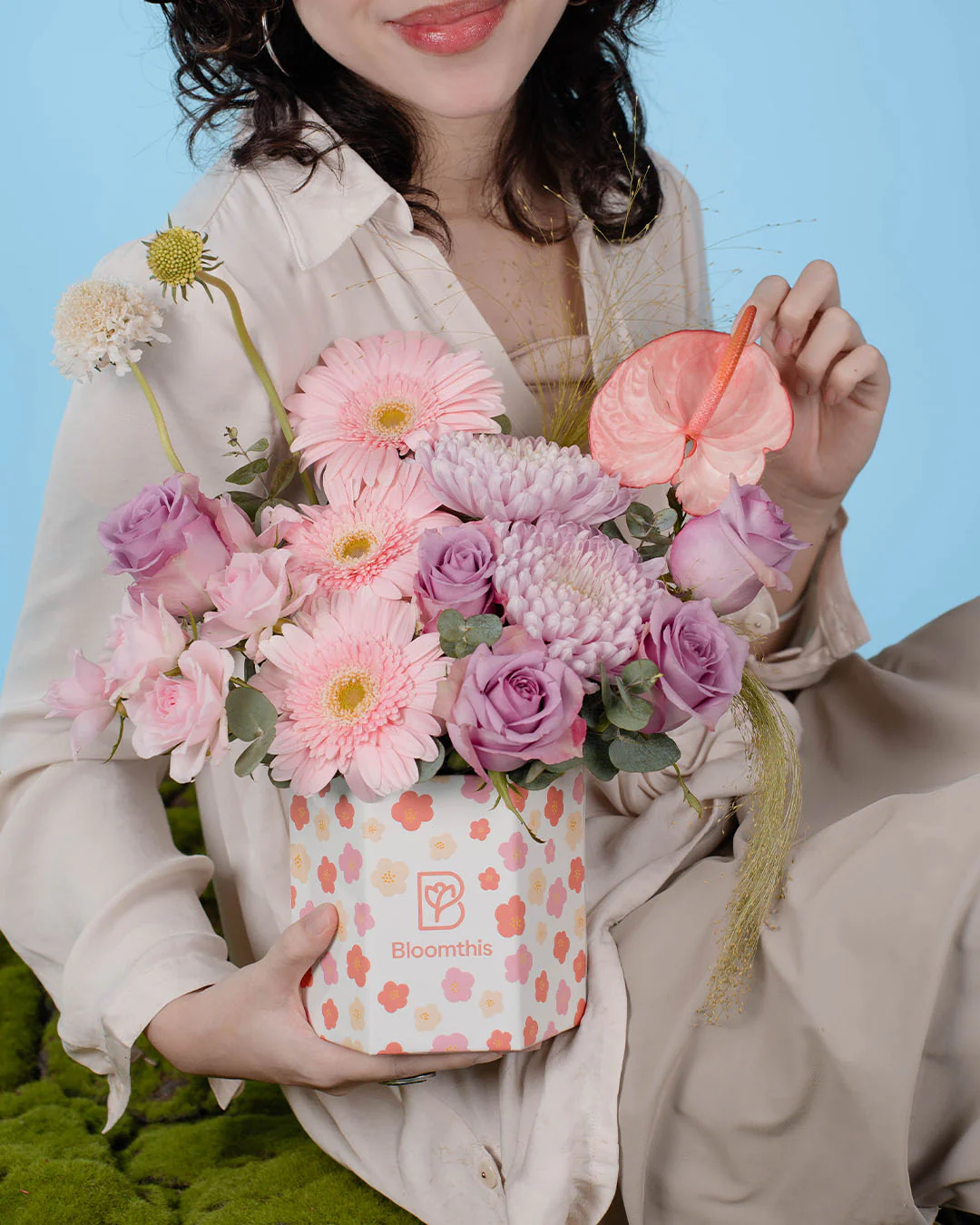 Spring Whimsy Ayame Pink Gerbera Flower Box - Image 7